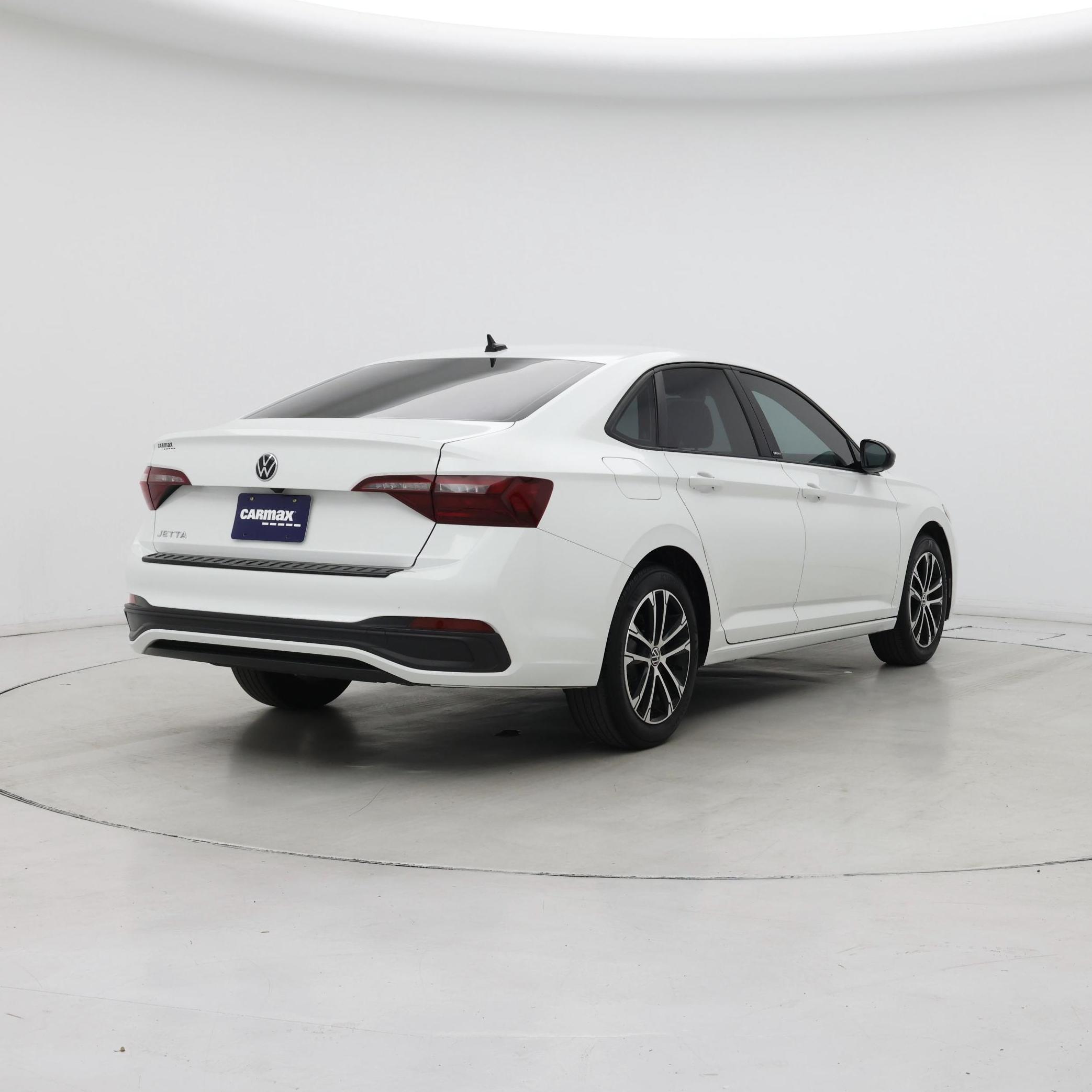 Thumbnail: 2023 Volkswagen Jetta - 8