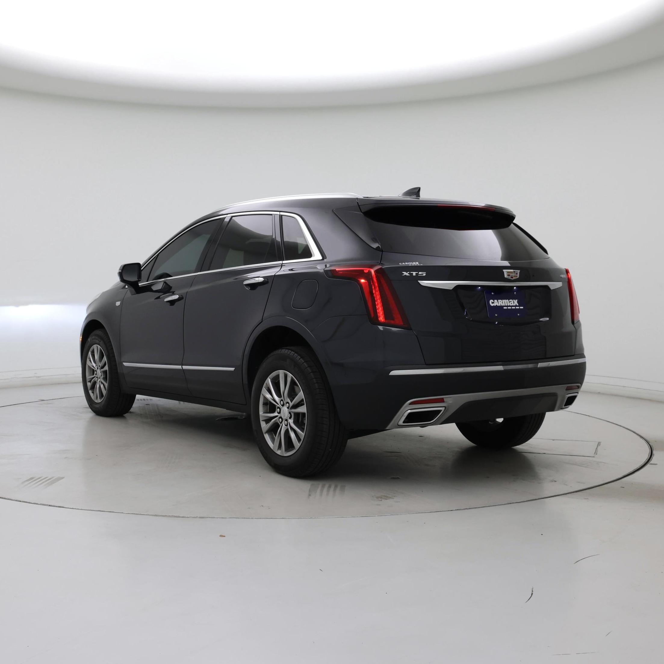 Thumbnail: 2023 Cadillac XT5 - 2