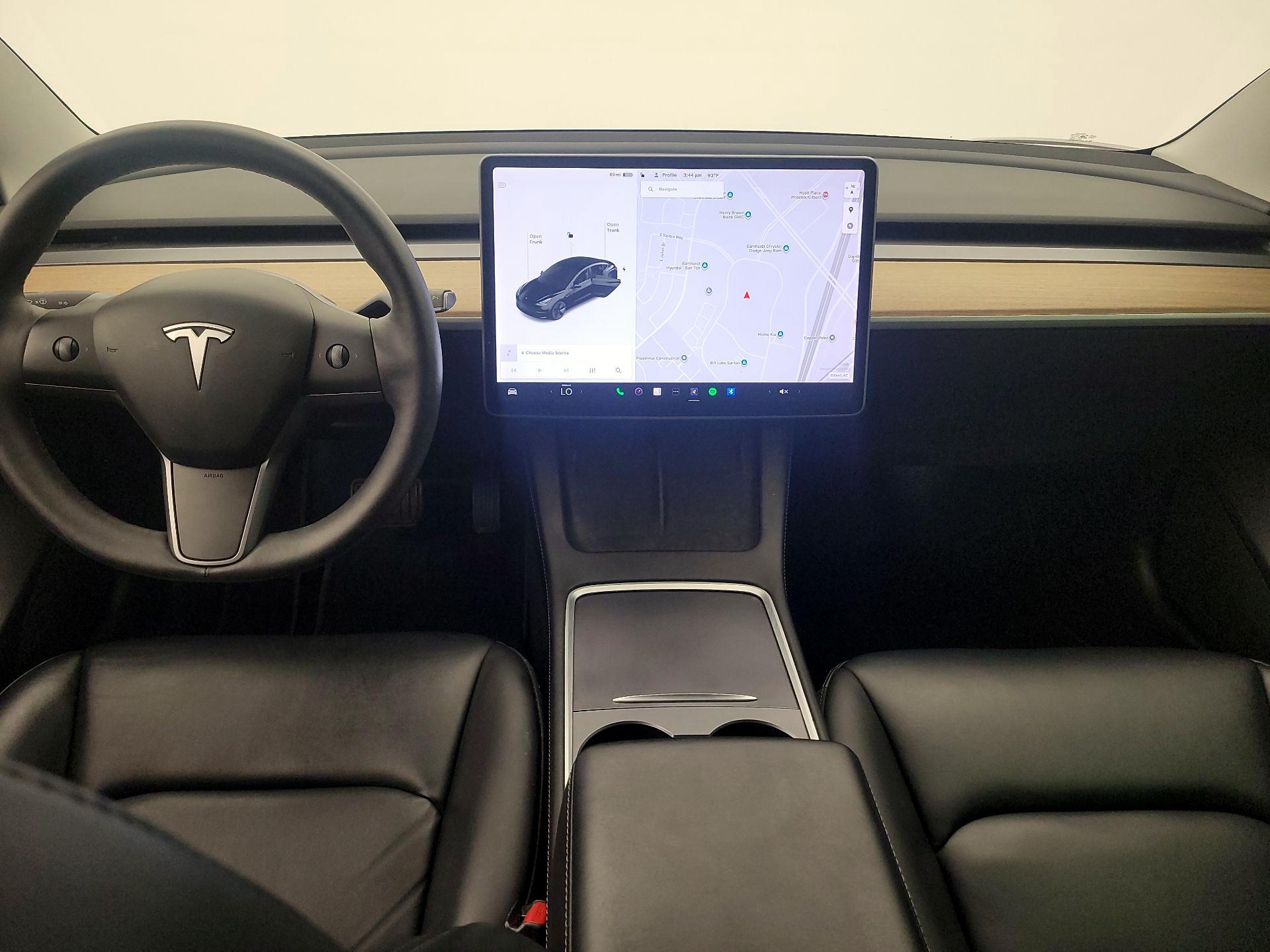 Thumbnail: 2021 Tesla Model 3 - 9
