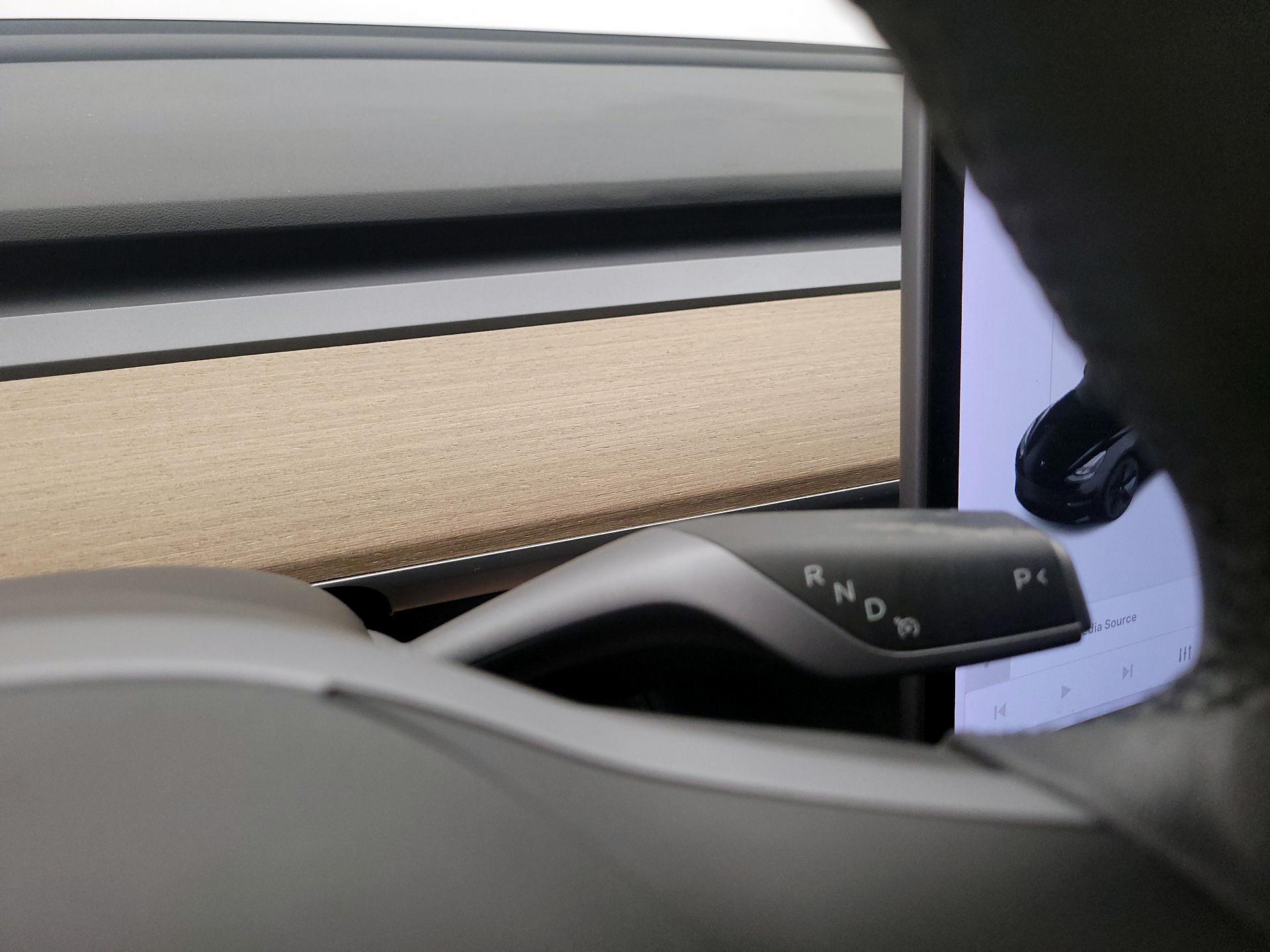Thumbnail: 2021 Tesla Model 3 - 17