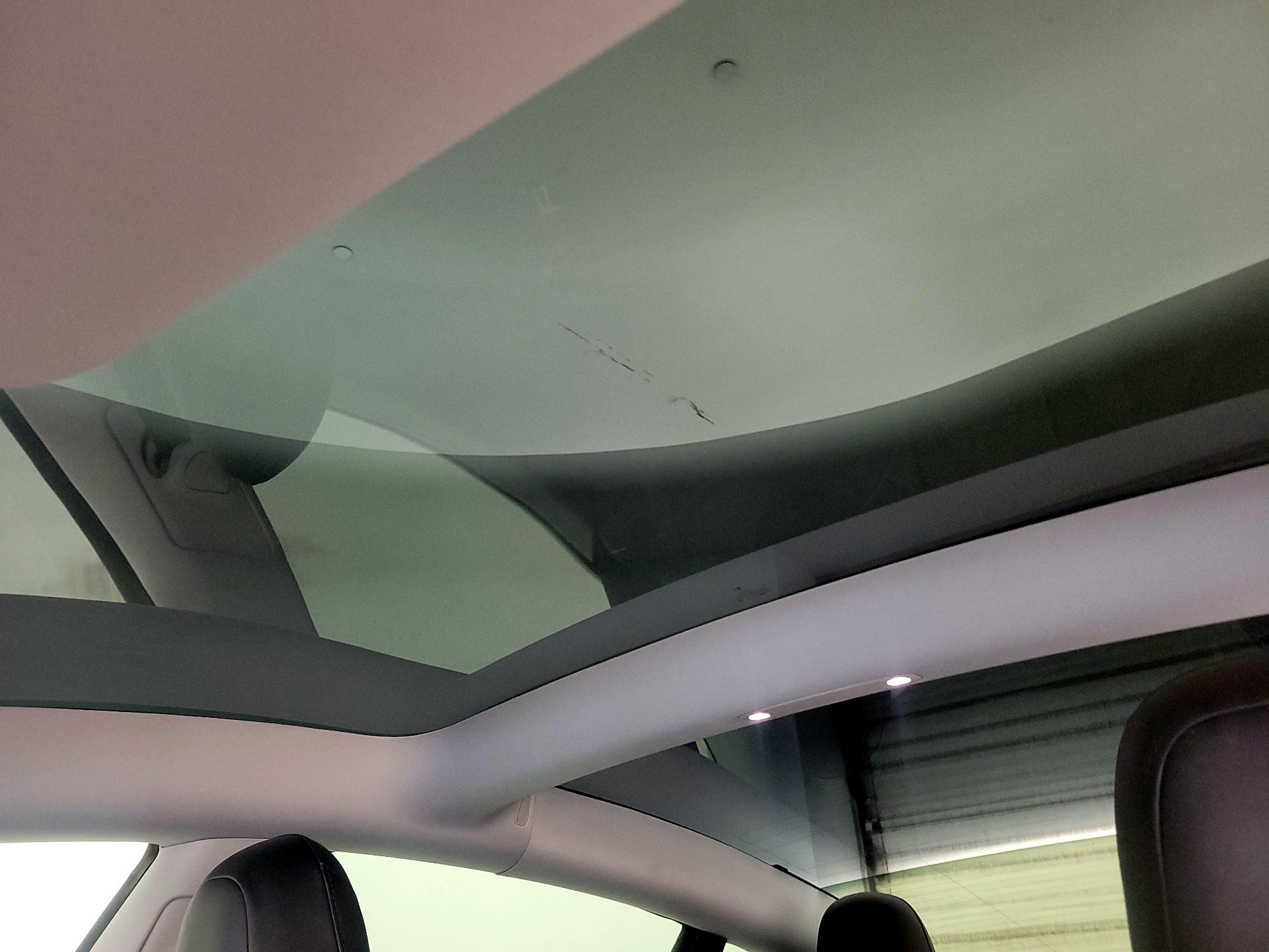 Thumbnail: 2021 Tesla Model 3 - 18