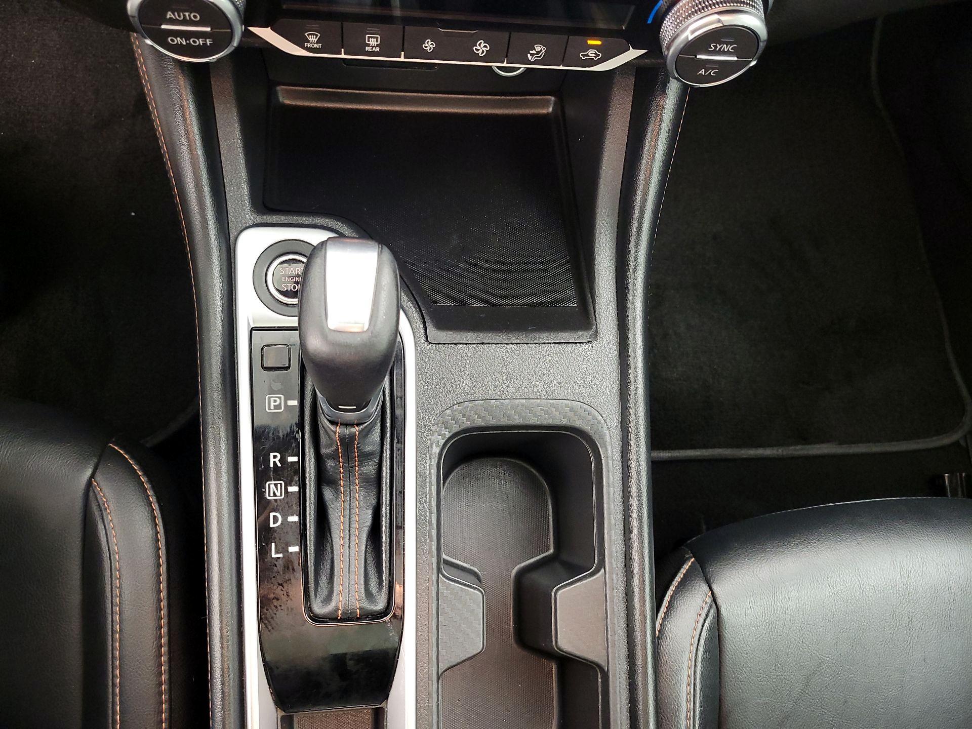 Thumbnail: 2021 Nissan Sentra - 17