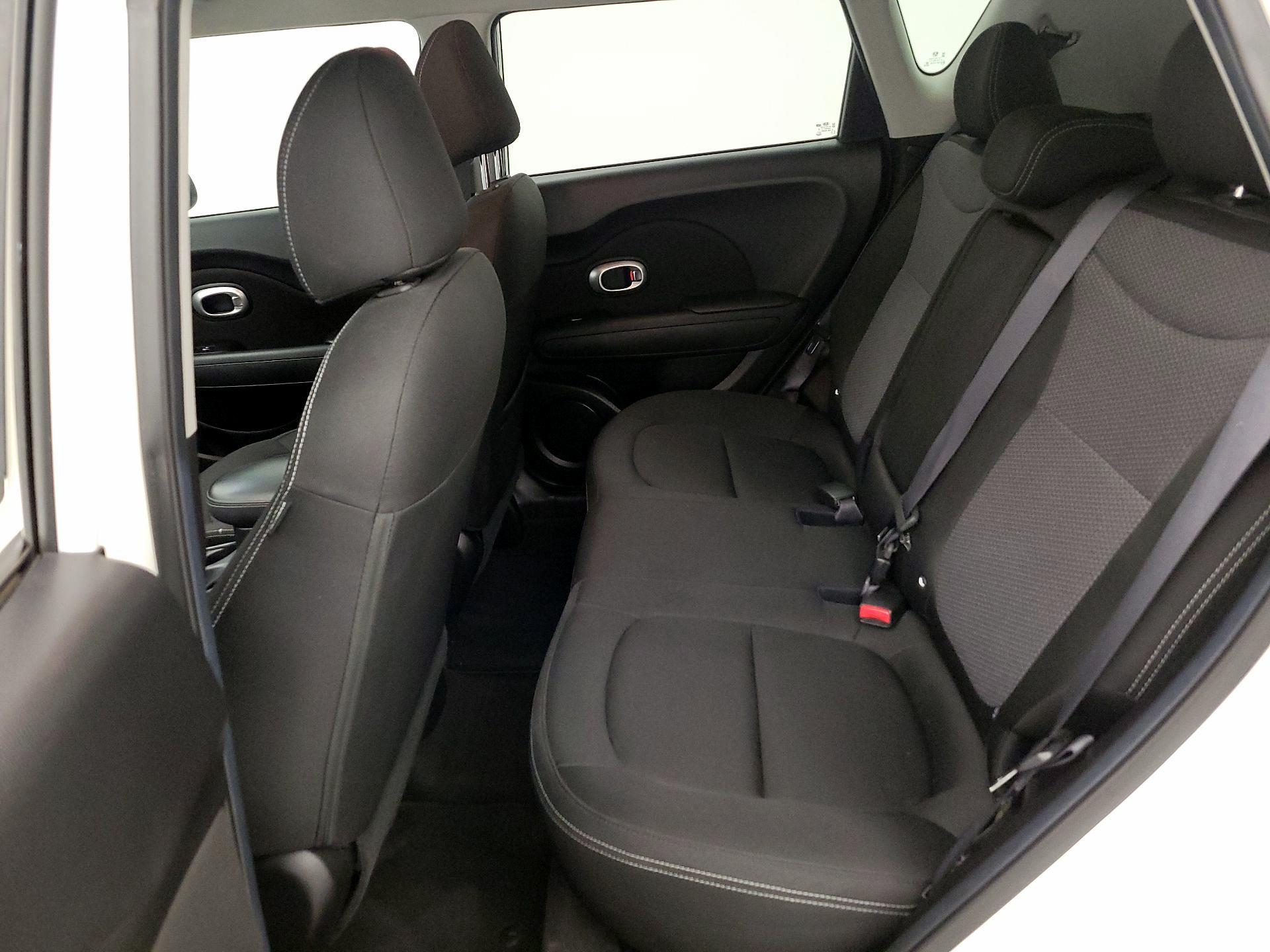 Thumbnail: 2017 Kia Soul - 19