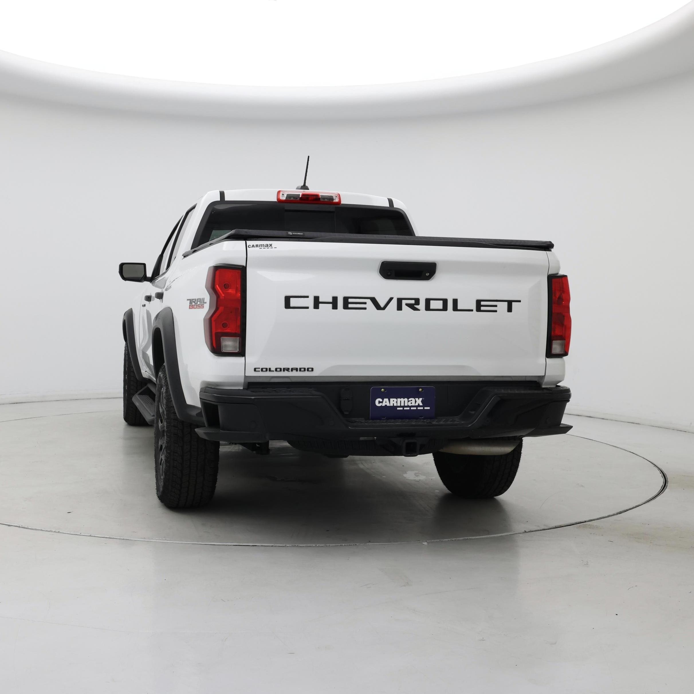 Thumbnail: 2024 Chevrolet Colorado - 6
