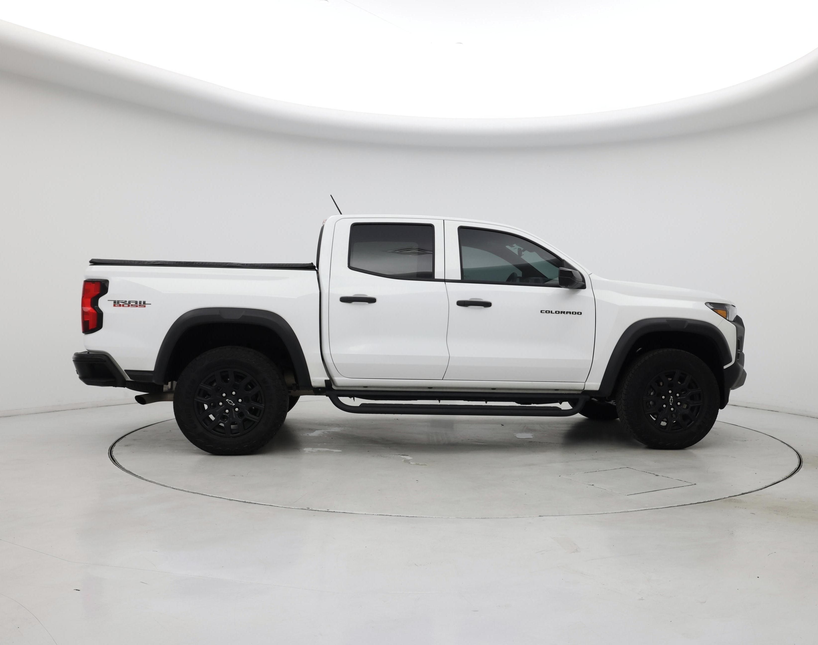 Thumbnail: 2024 Chevrolet Colorado - 7