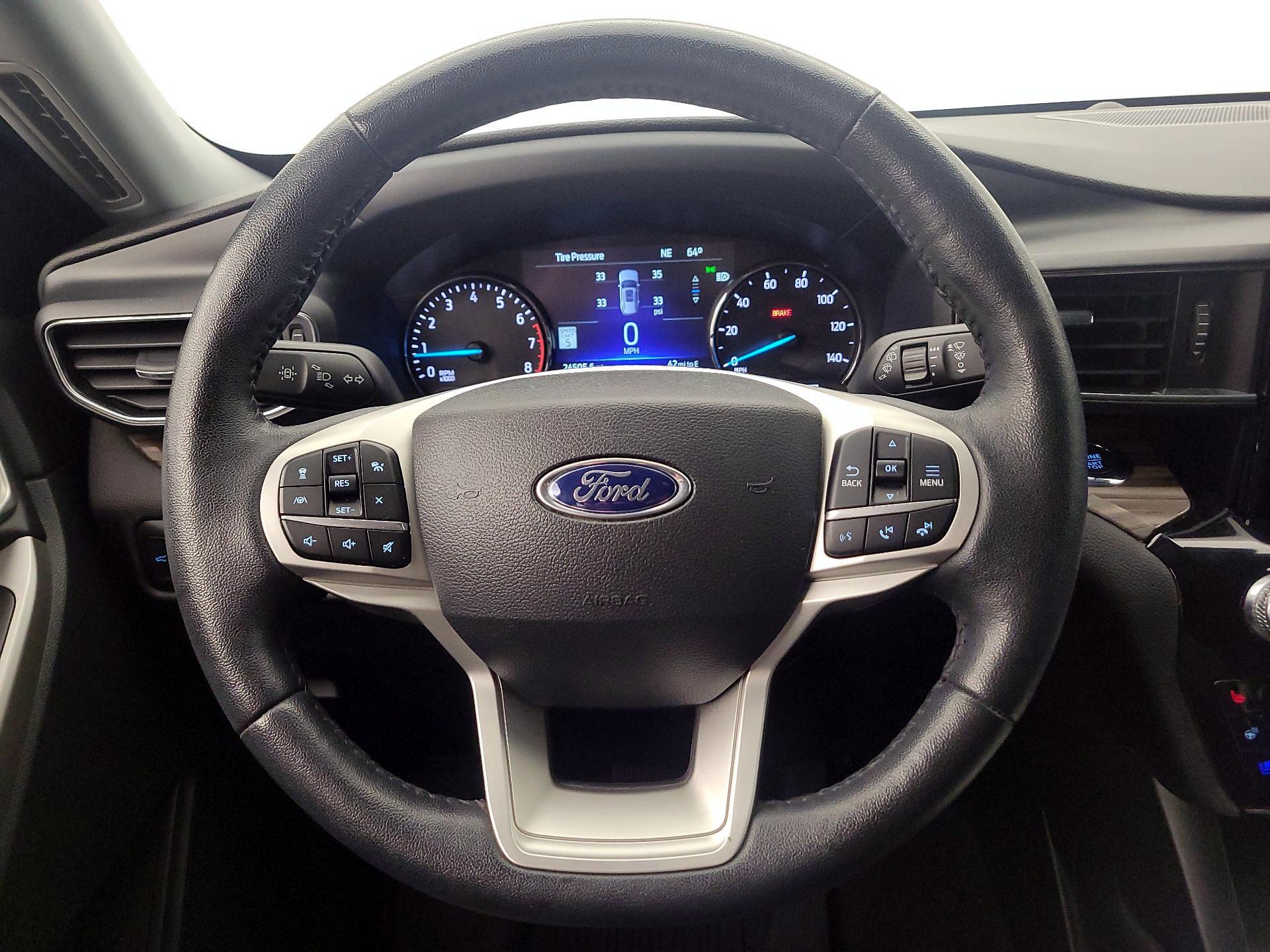 Thumbnail: 2023 Ford Explorer - 10