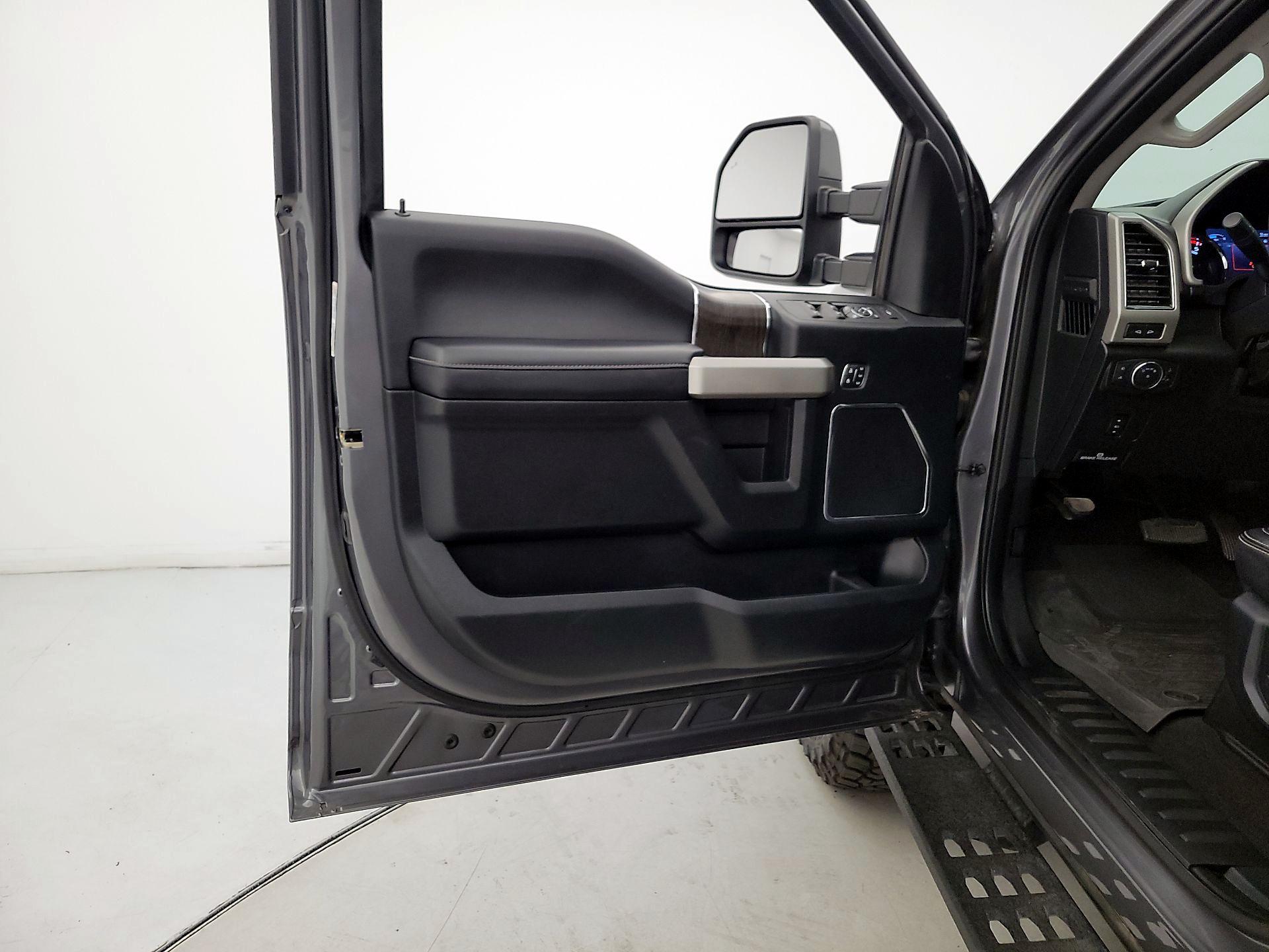 Thumbnail: 2021 Ford F-250 - 12
