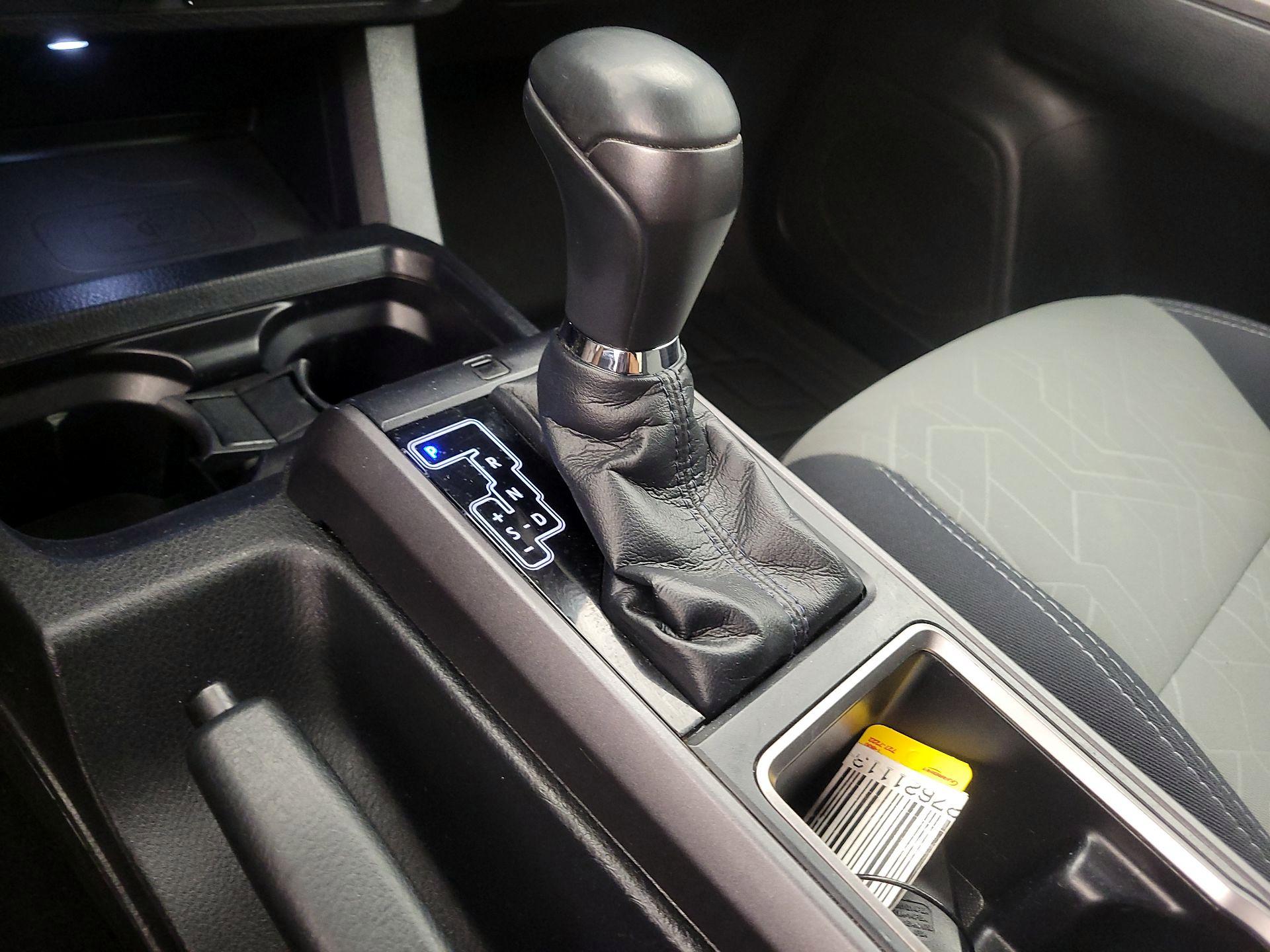 Thumbnail: 2020 Toyota Tacoma - 17