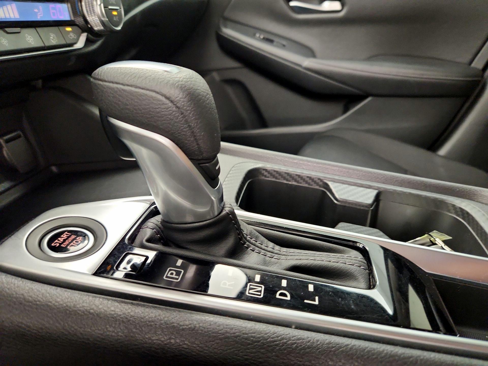 Thumbnail: 2024 Nissan Sentra - 17