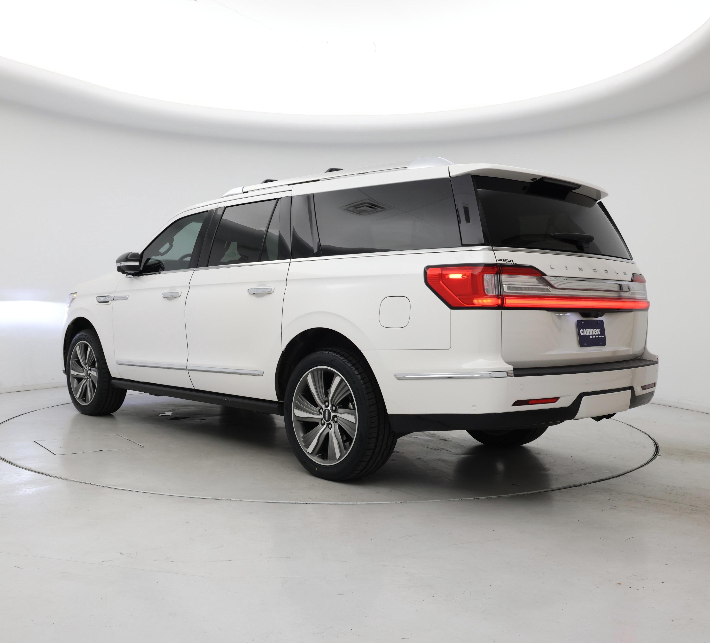 Thumbnail: 2019 Lincoln Navigator L - 2