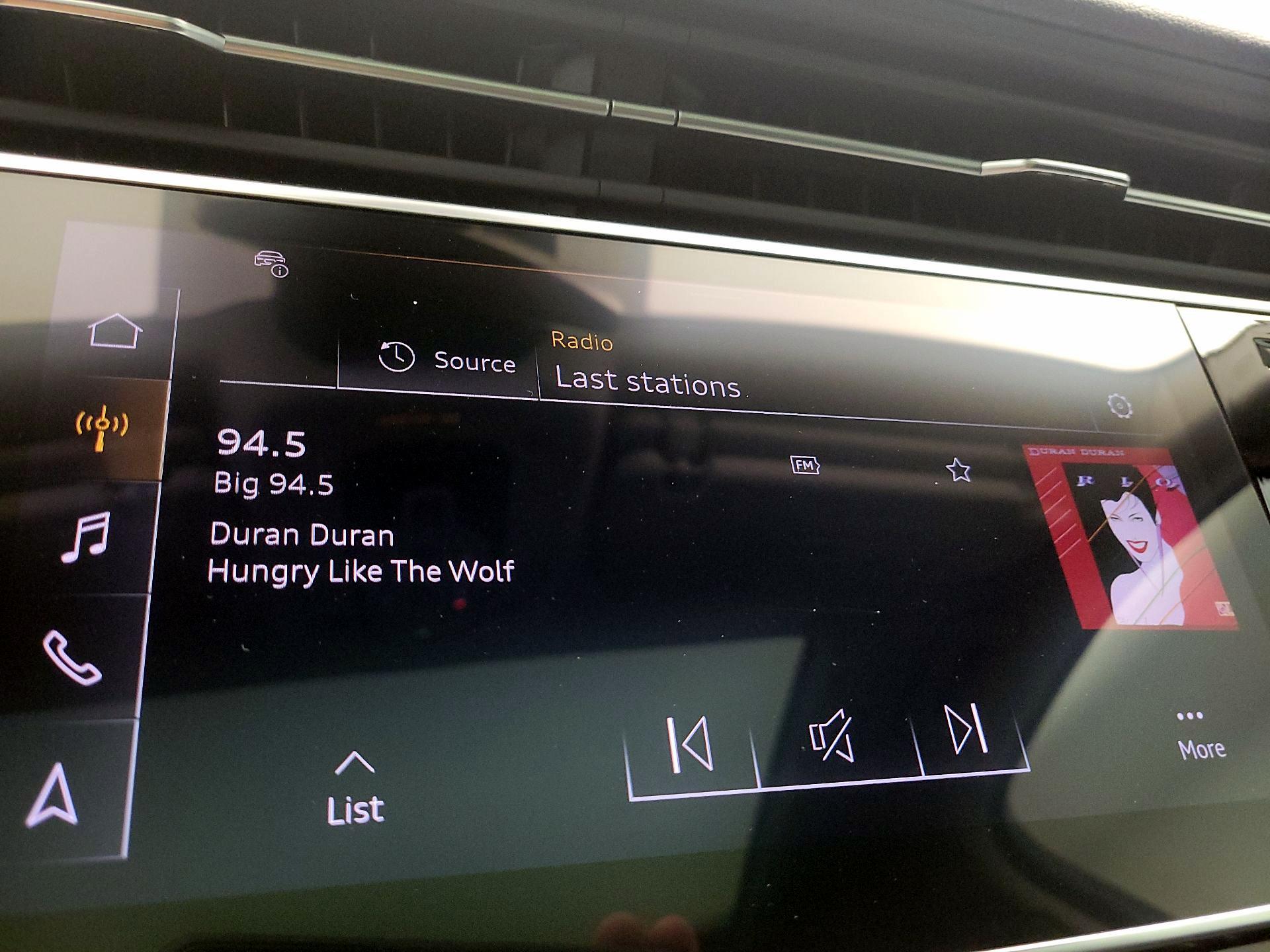 Thumbnail: 2023 Audi Q7 - 16