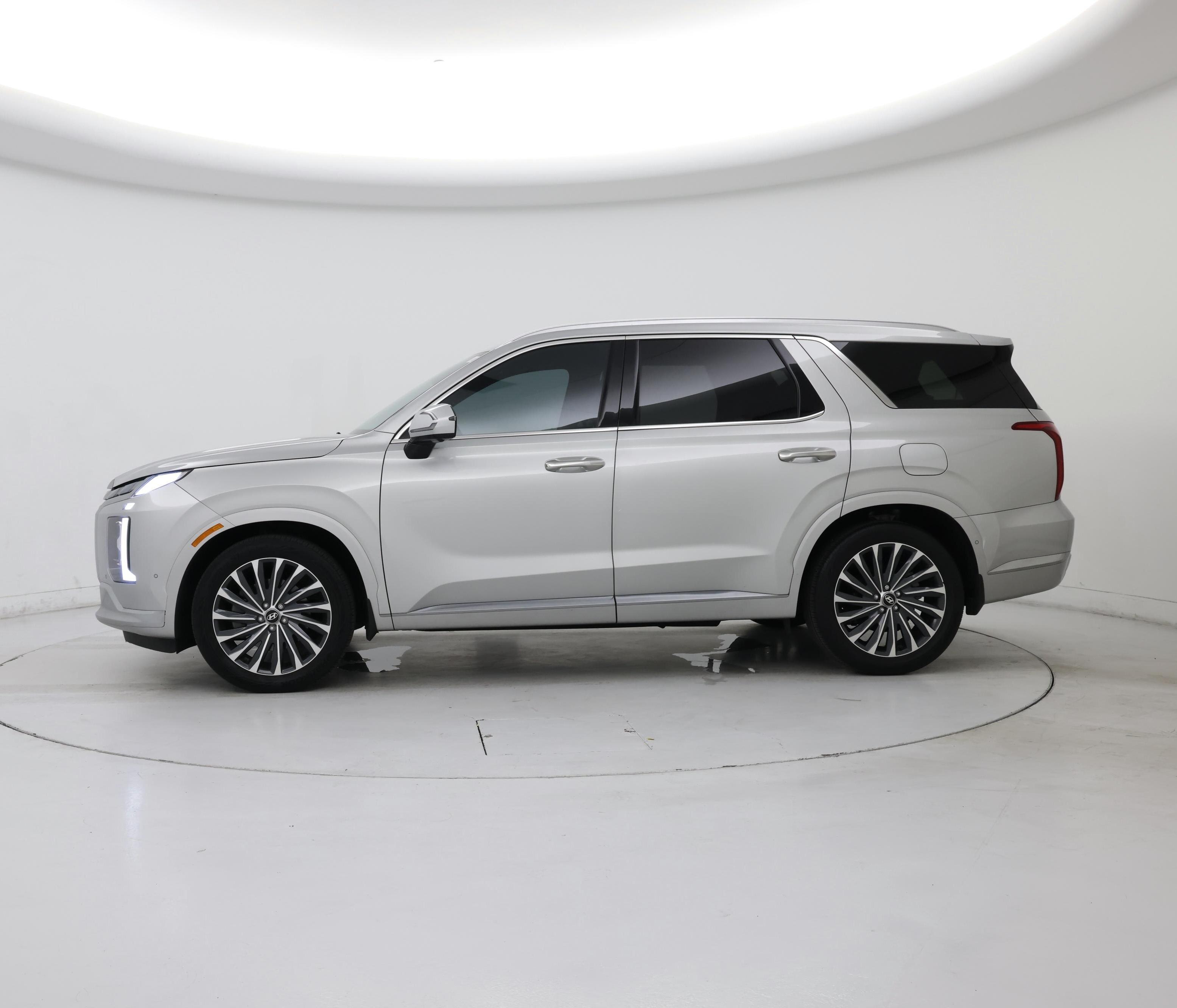 Thumbnail: 2023 Hyundai Palisade - 3
