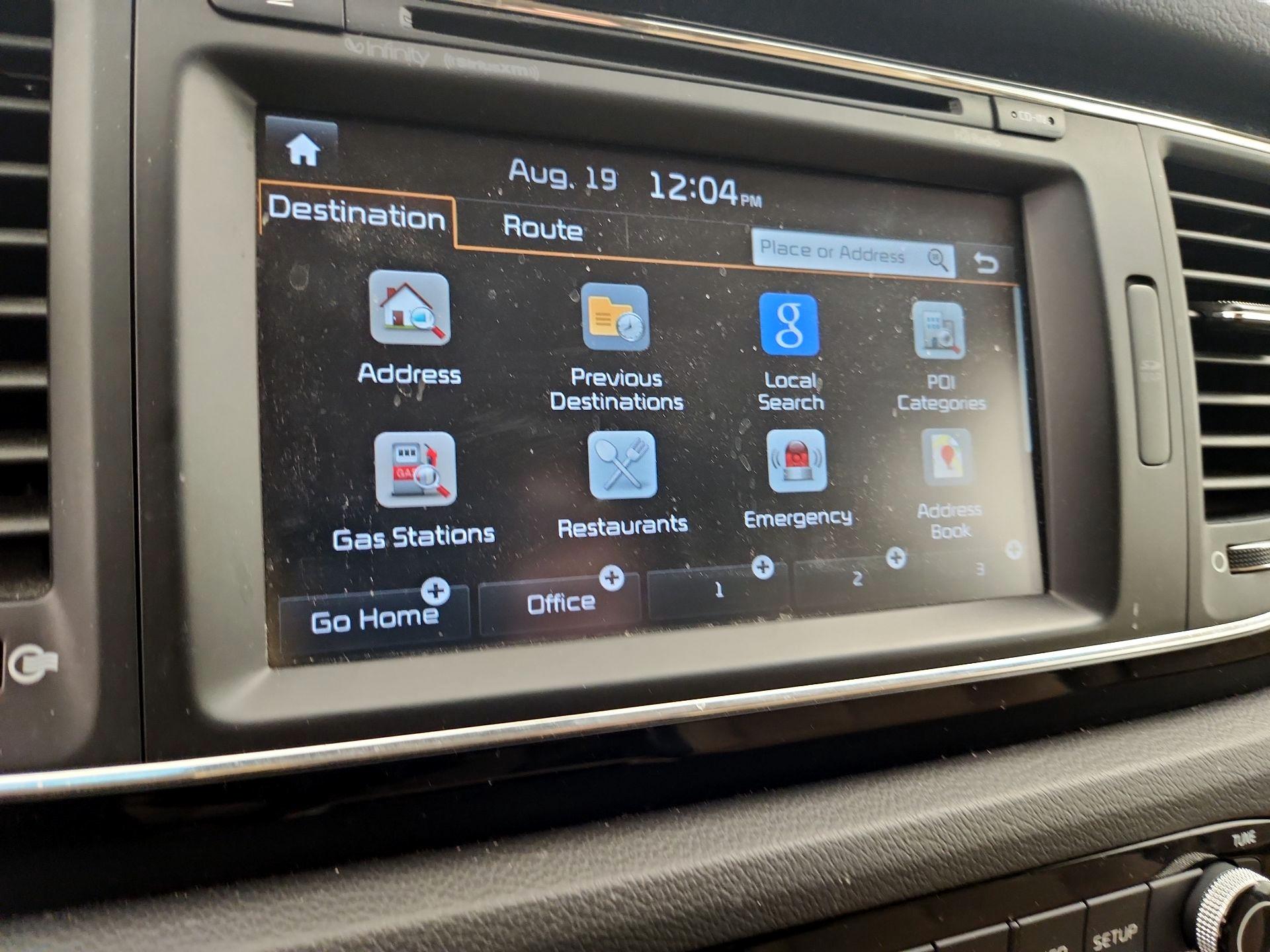 Thumbnail: 2018 Kia Sedona - 14