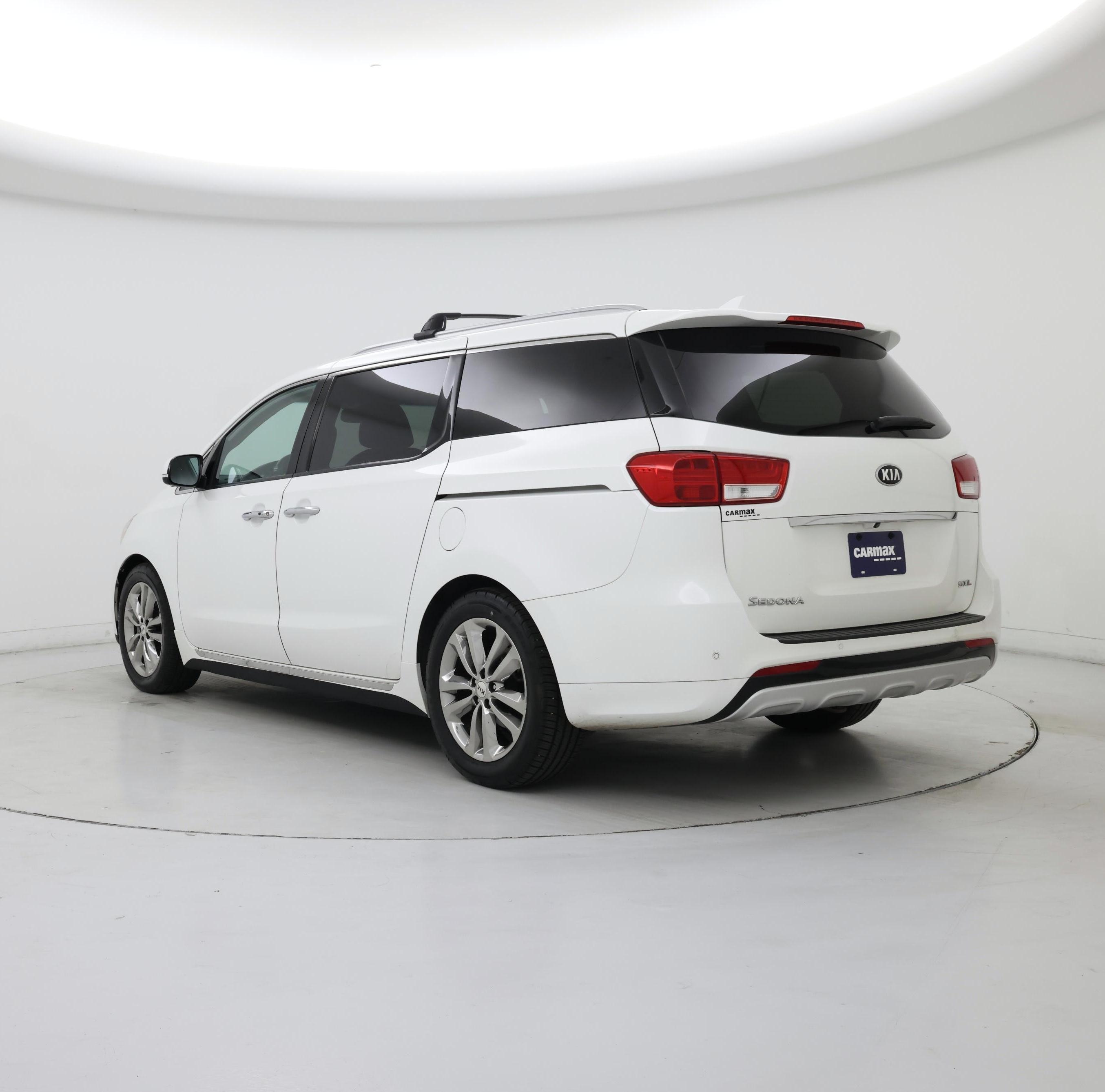 Thumbnail: 2018 Kia Sedona - 2