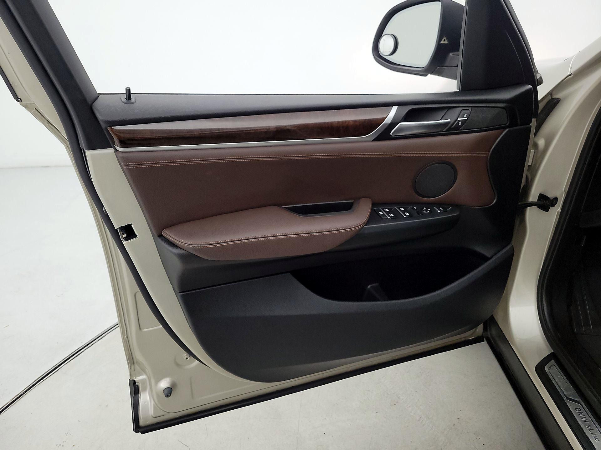 Thumbnail: 2017 BMW X3 - 12