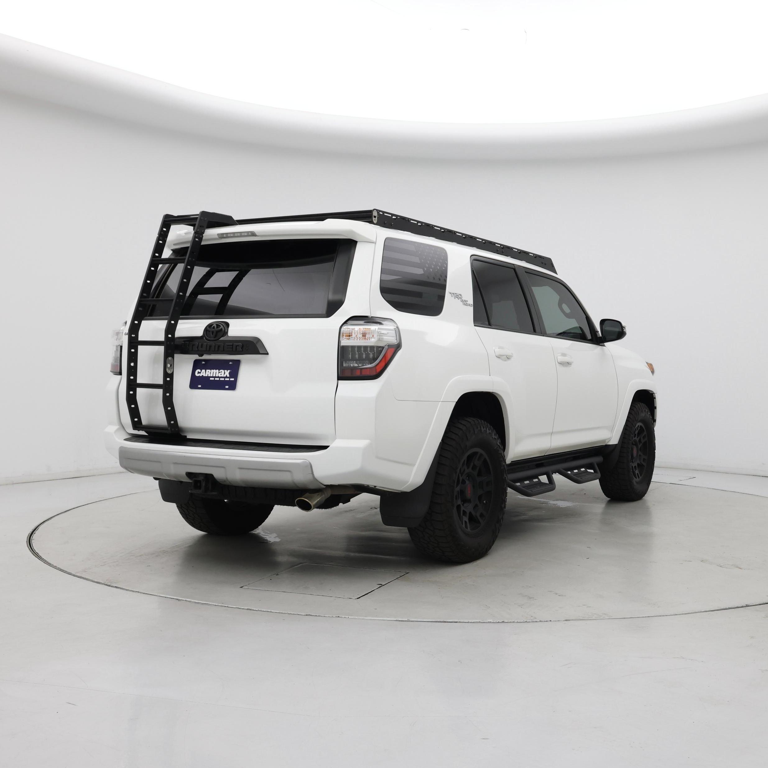 Thumbnail: 2021 Toyota 4Runner - 8