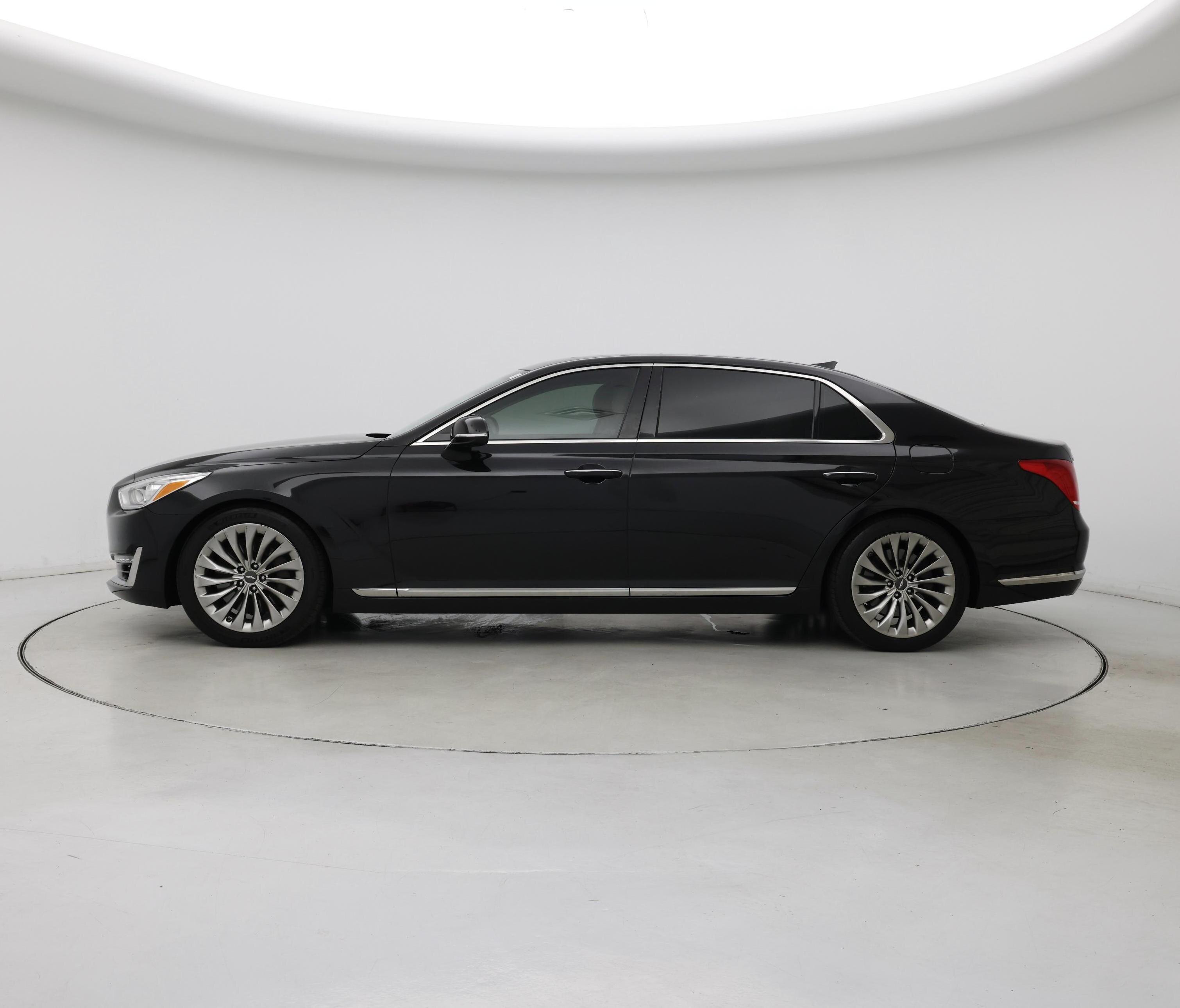 Thumbnail: 2019 Genesis G90 - 3
