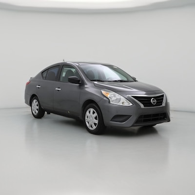 Gray 2017 Nissan Versa SV