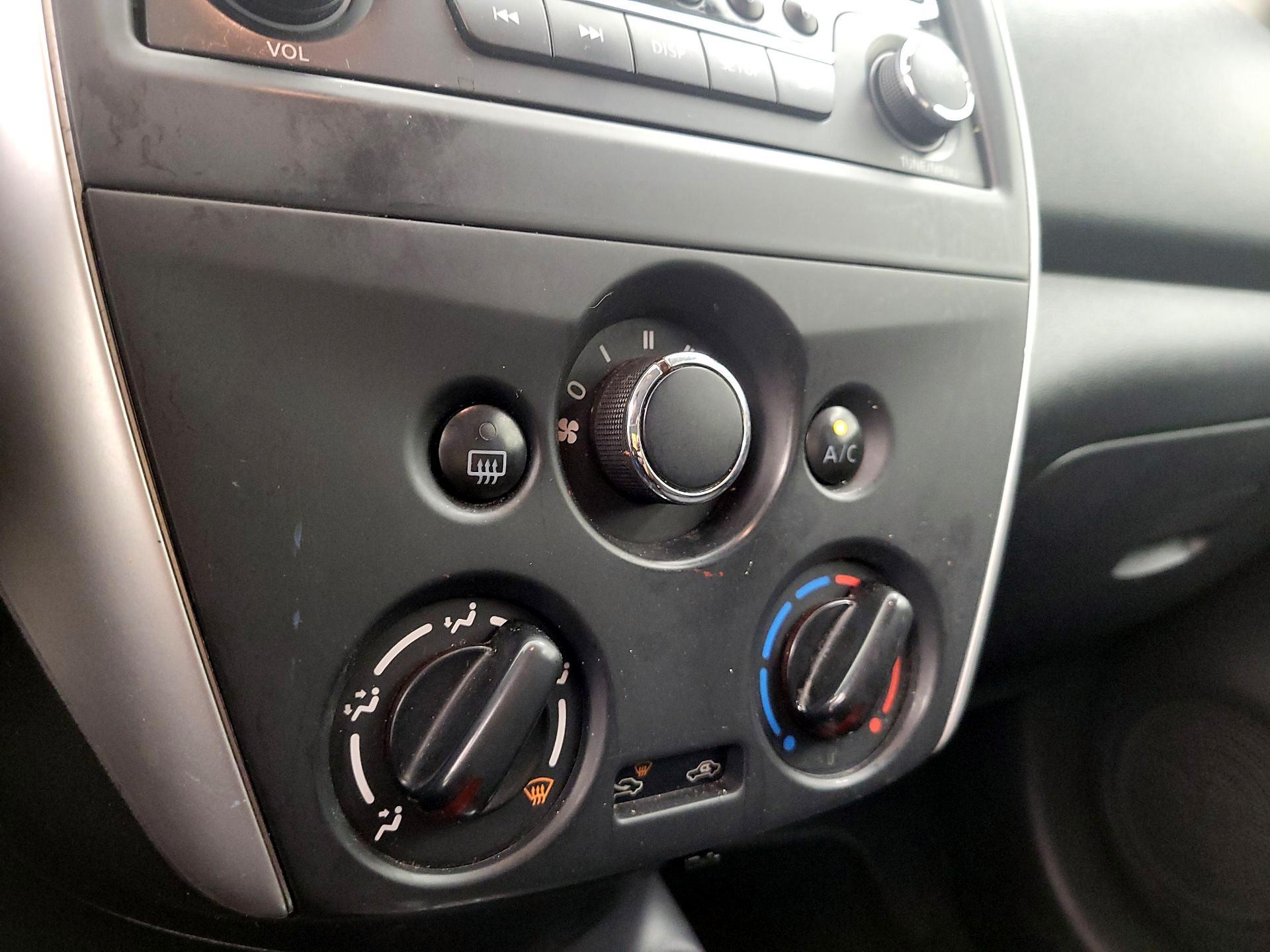 Thumbnail: 2017 Nissan Versa - 15