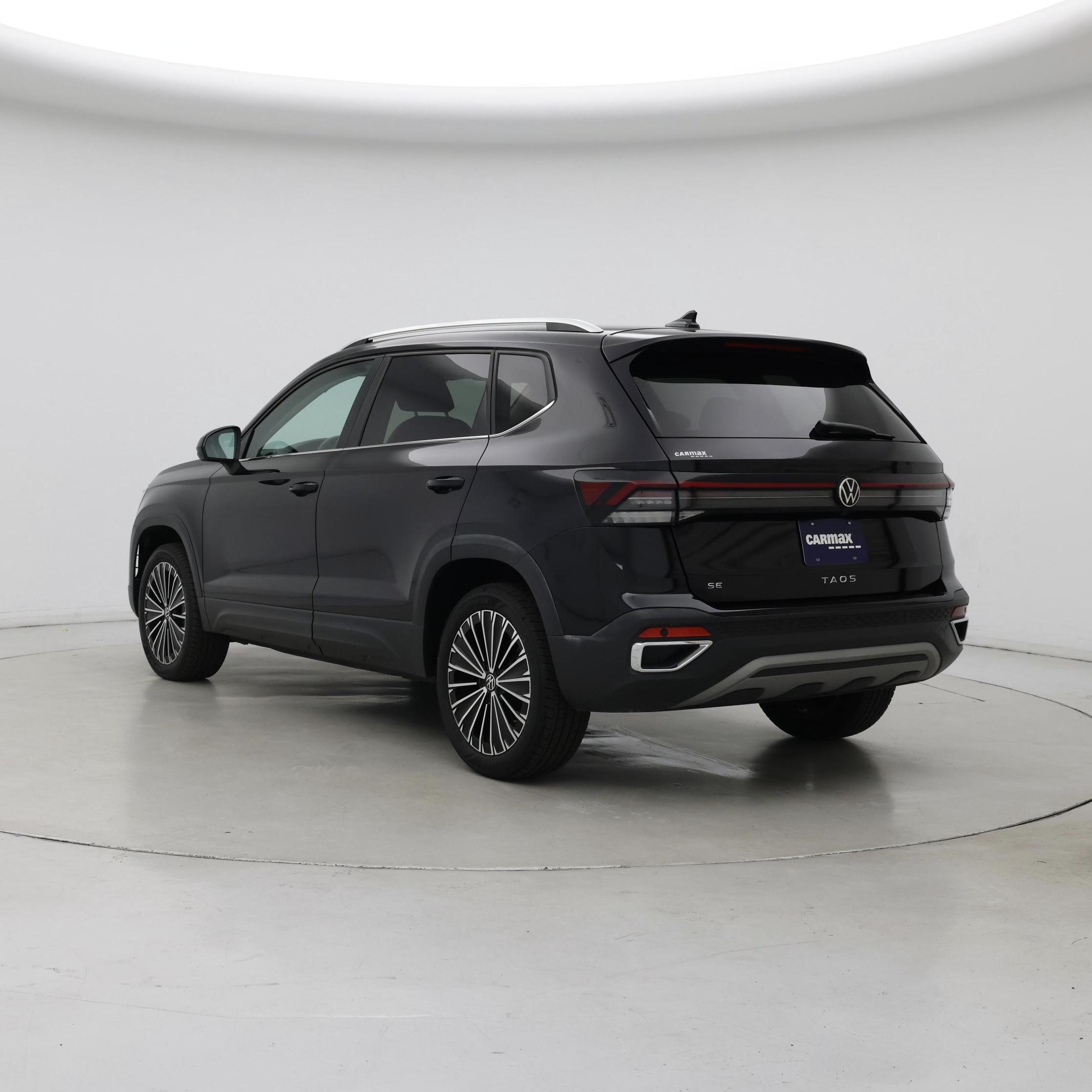 Thumbnail: 2025 Volkswagen Taos - 2