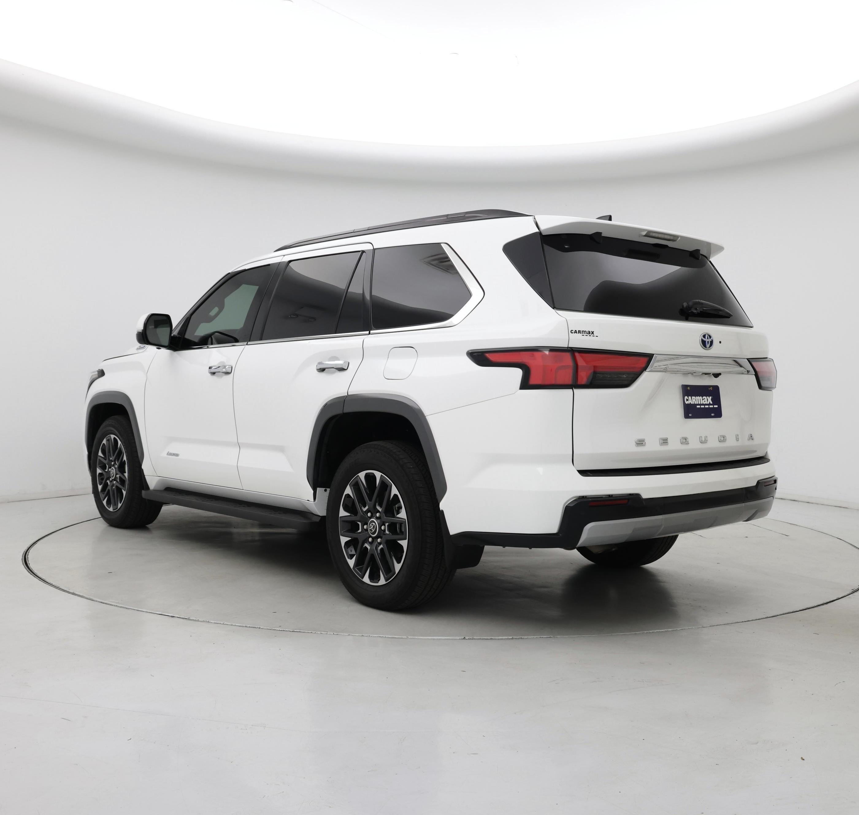 Thumbnail: 2023 Toyota Sequoia - 2