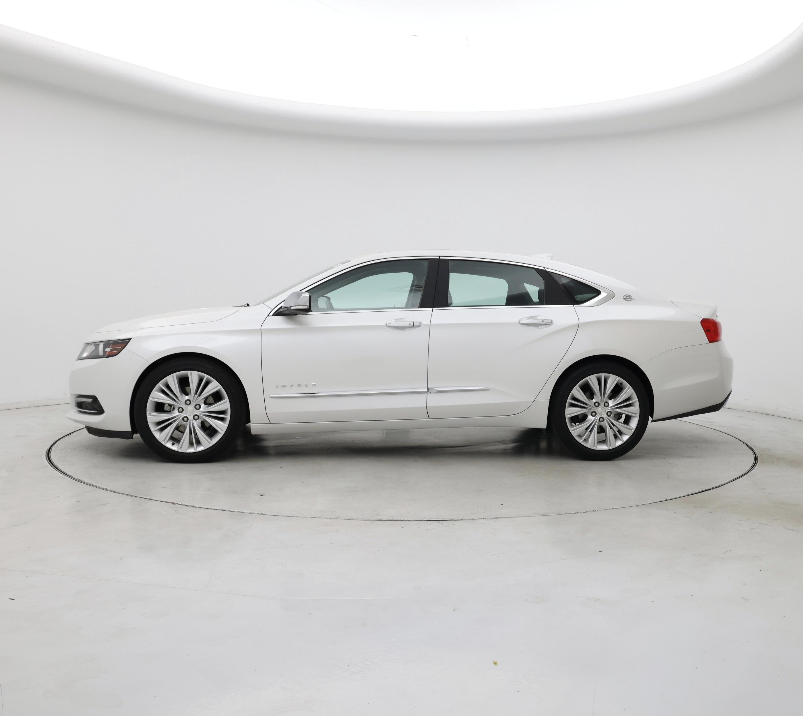 Thumbnail: 2017 Chevrolet Impala - 3