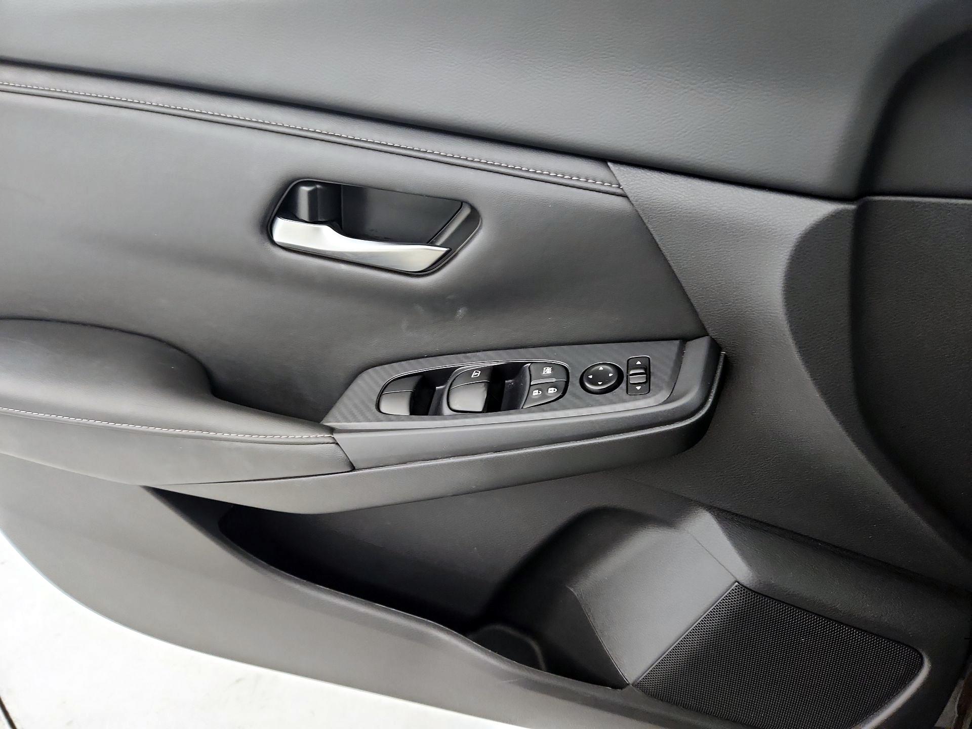 Thumbnail: 2024 Nissan Sentra - 12