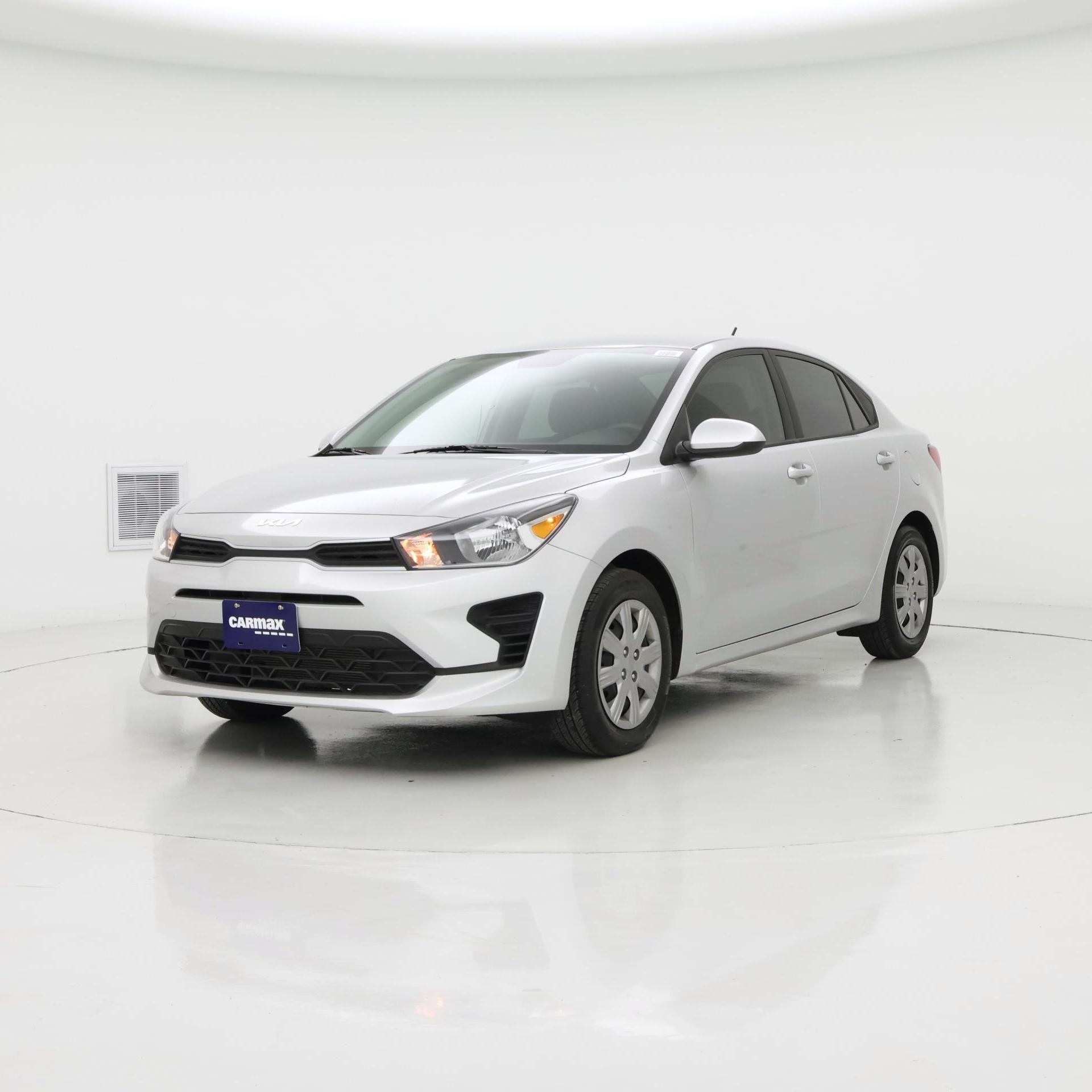 Thumbnail: 2022 Kia Rio - 4