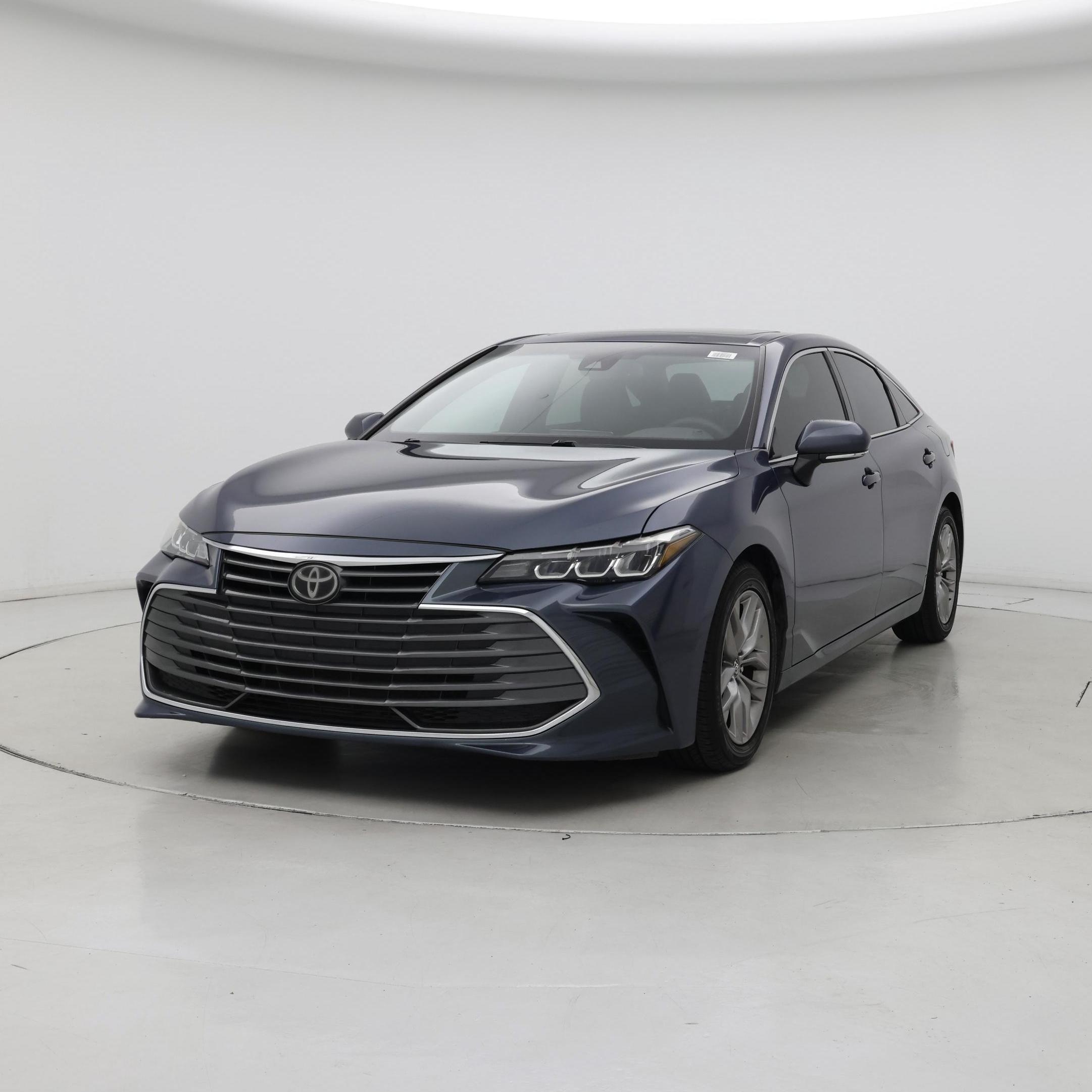 Thumbnail: 2019 Toyota Avalon - 4