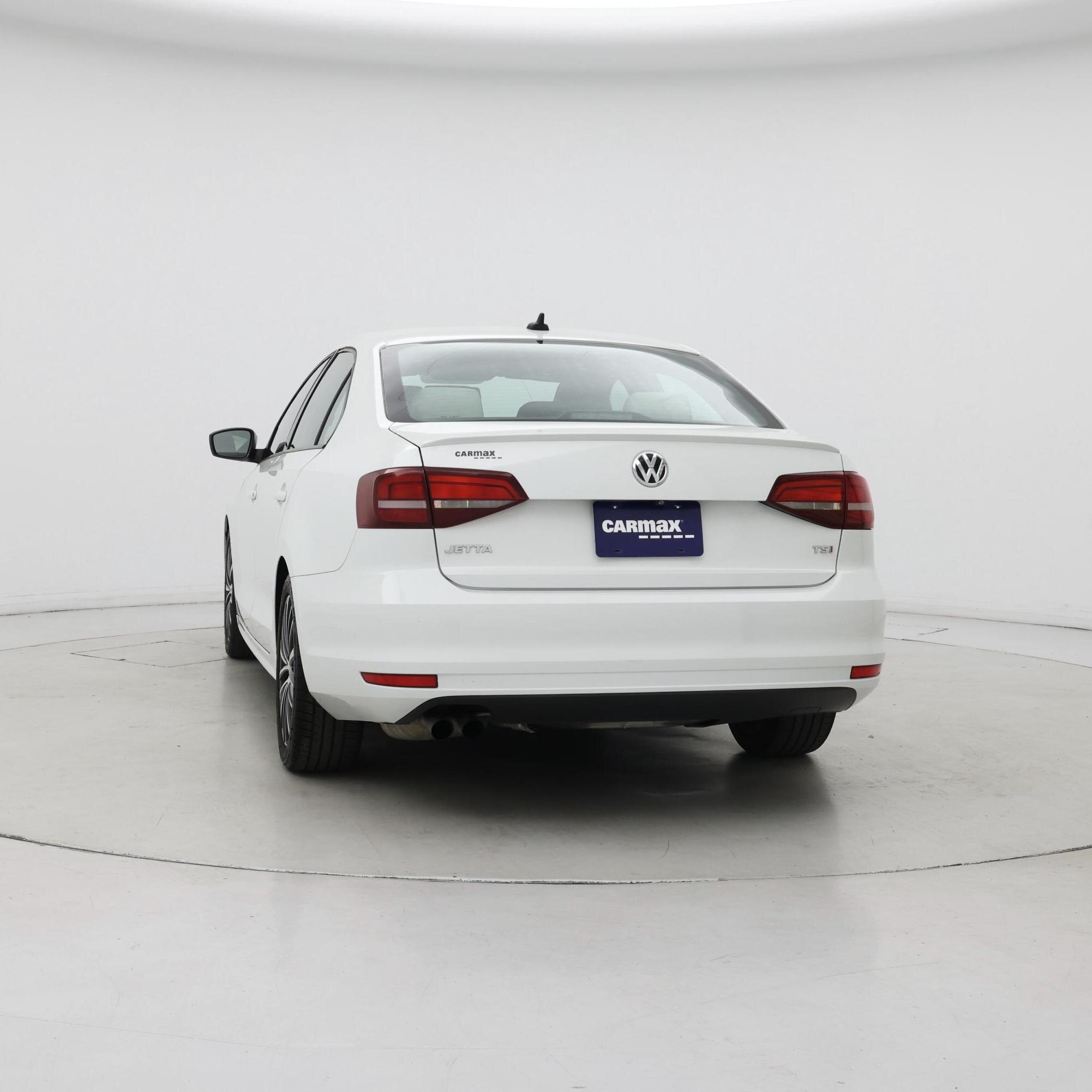 Thumbnail: 2016 Volkswagen Jetta - 6