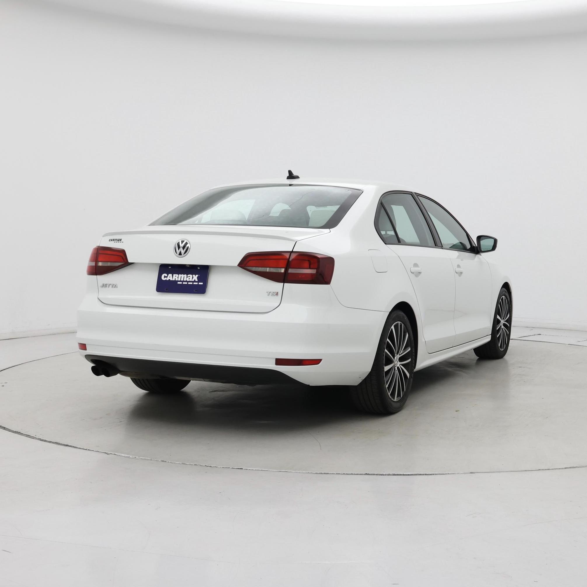 Thumbnail: 2016 Volkswagen Jetta - 8