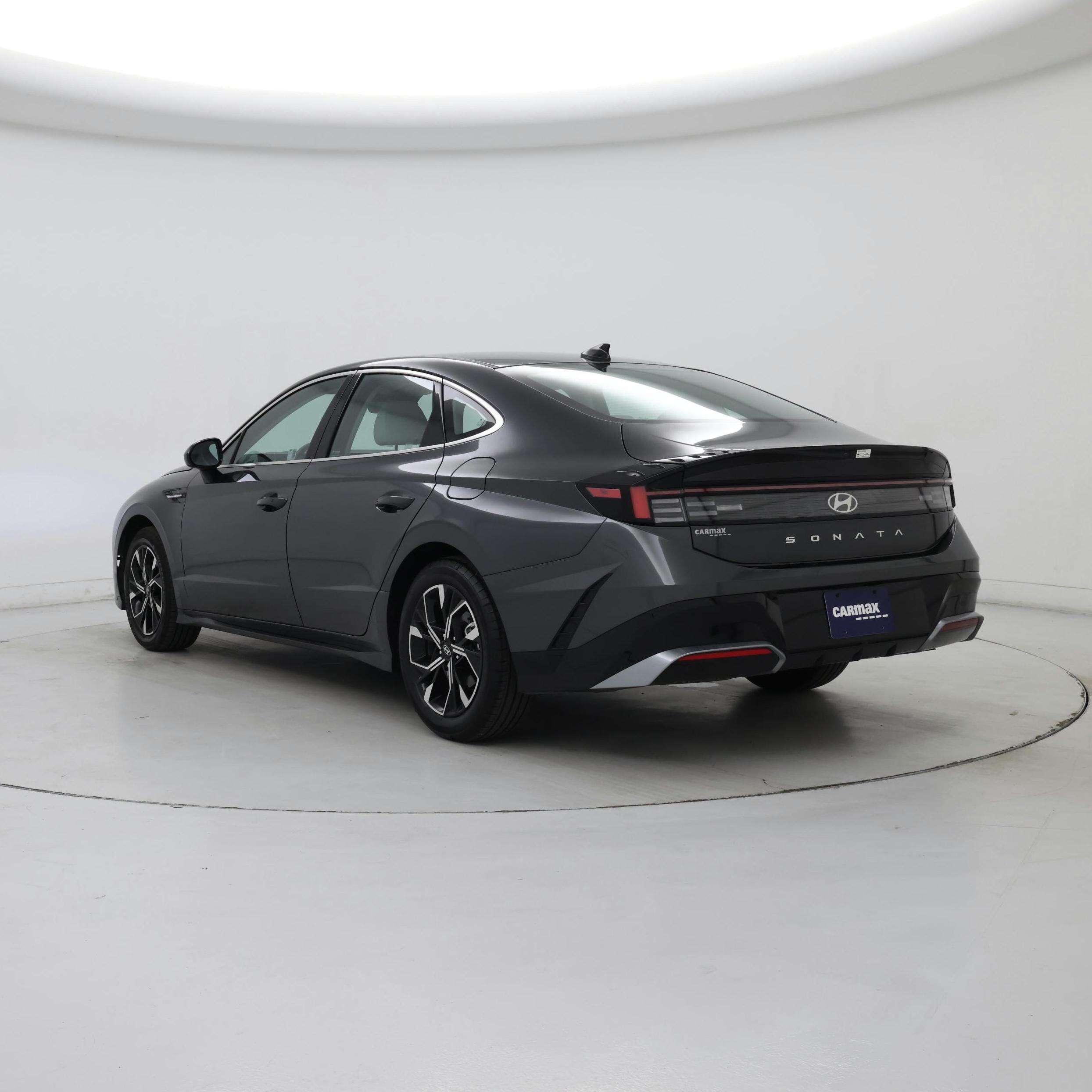 Thumbnail: 2024 Hyundai Sonata - 2