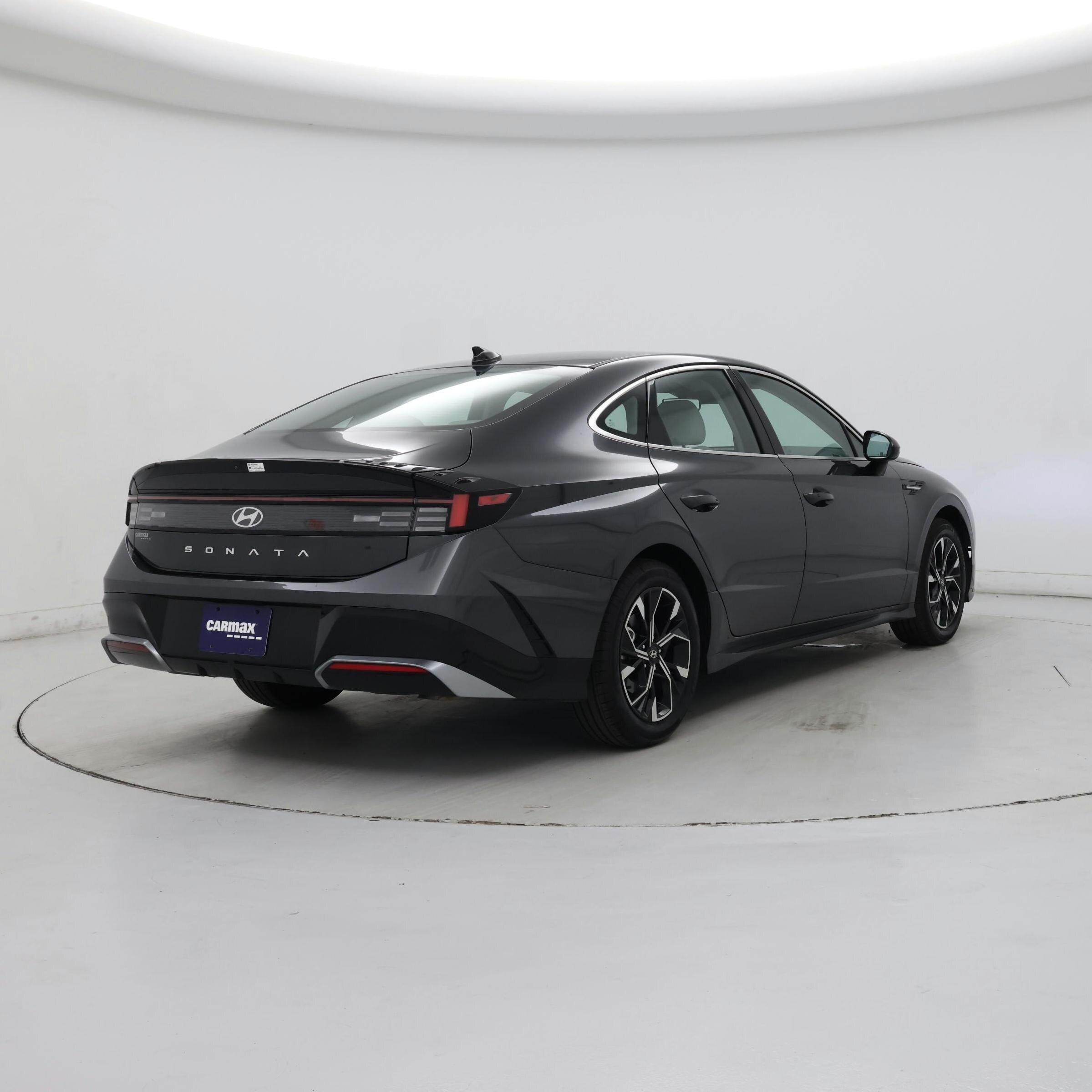 Thumbnail: 2024 Hyundai Sonata - 8