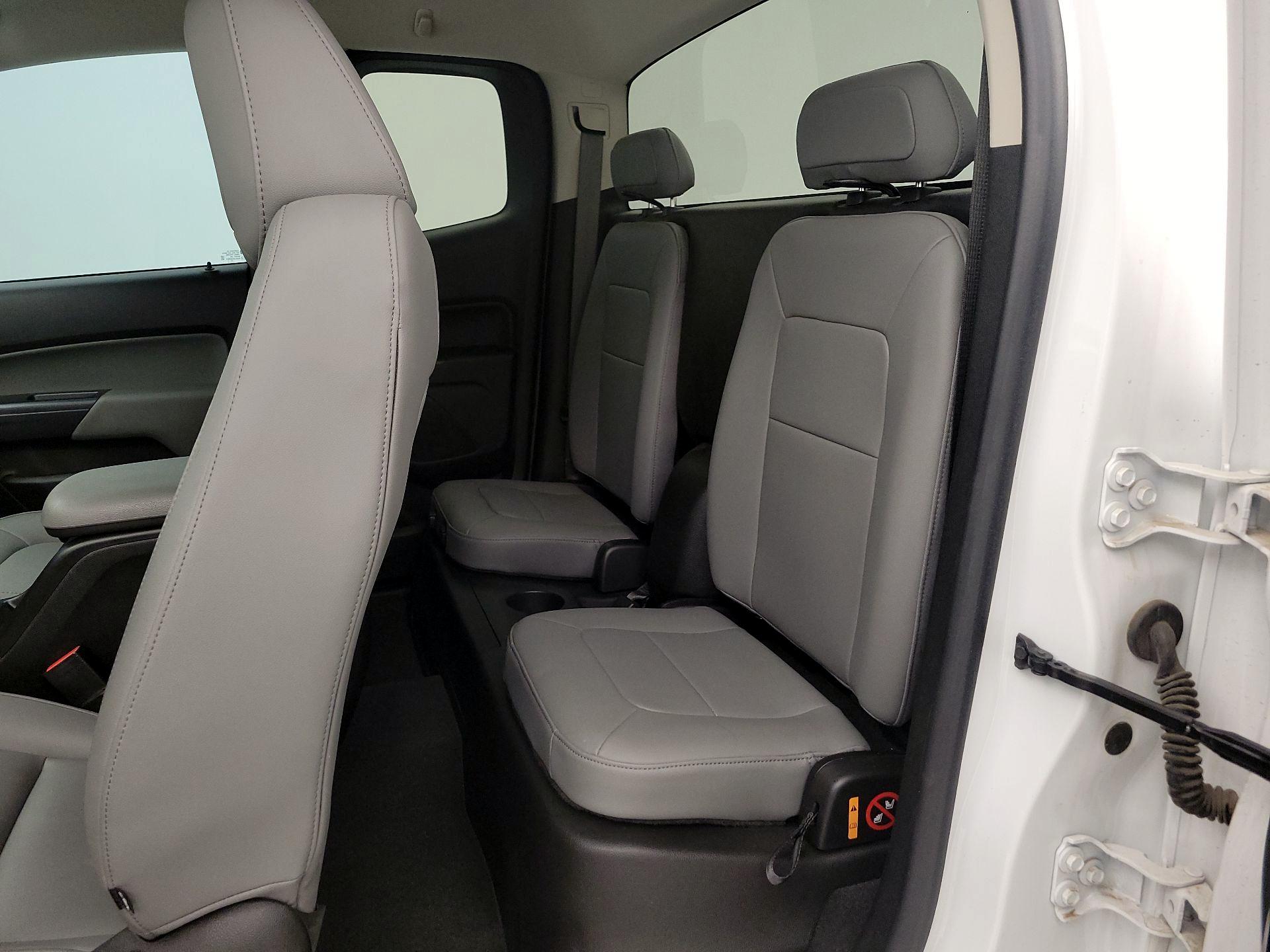 Thumbnail: 2021 Chevrolet Colorado - 19