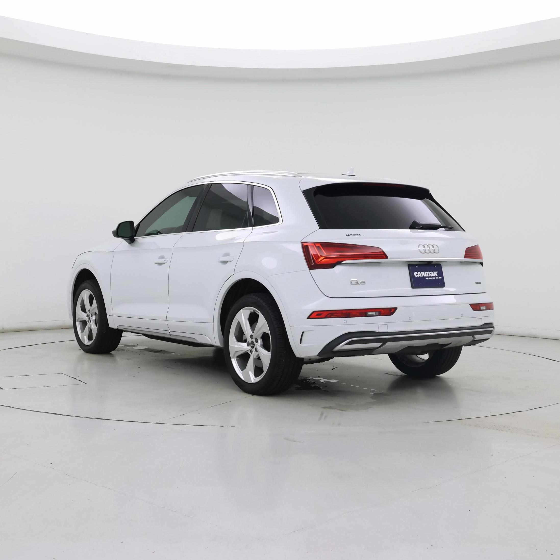 Thumbnail: 2021 Audi Q5 - 2