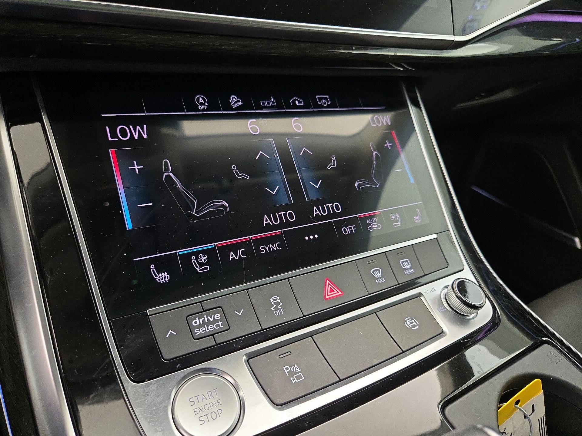 Thumbnail: 2020 Audi Q8 - 17