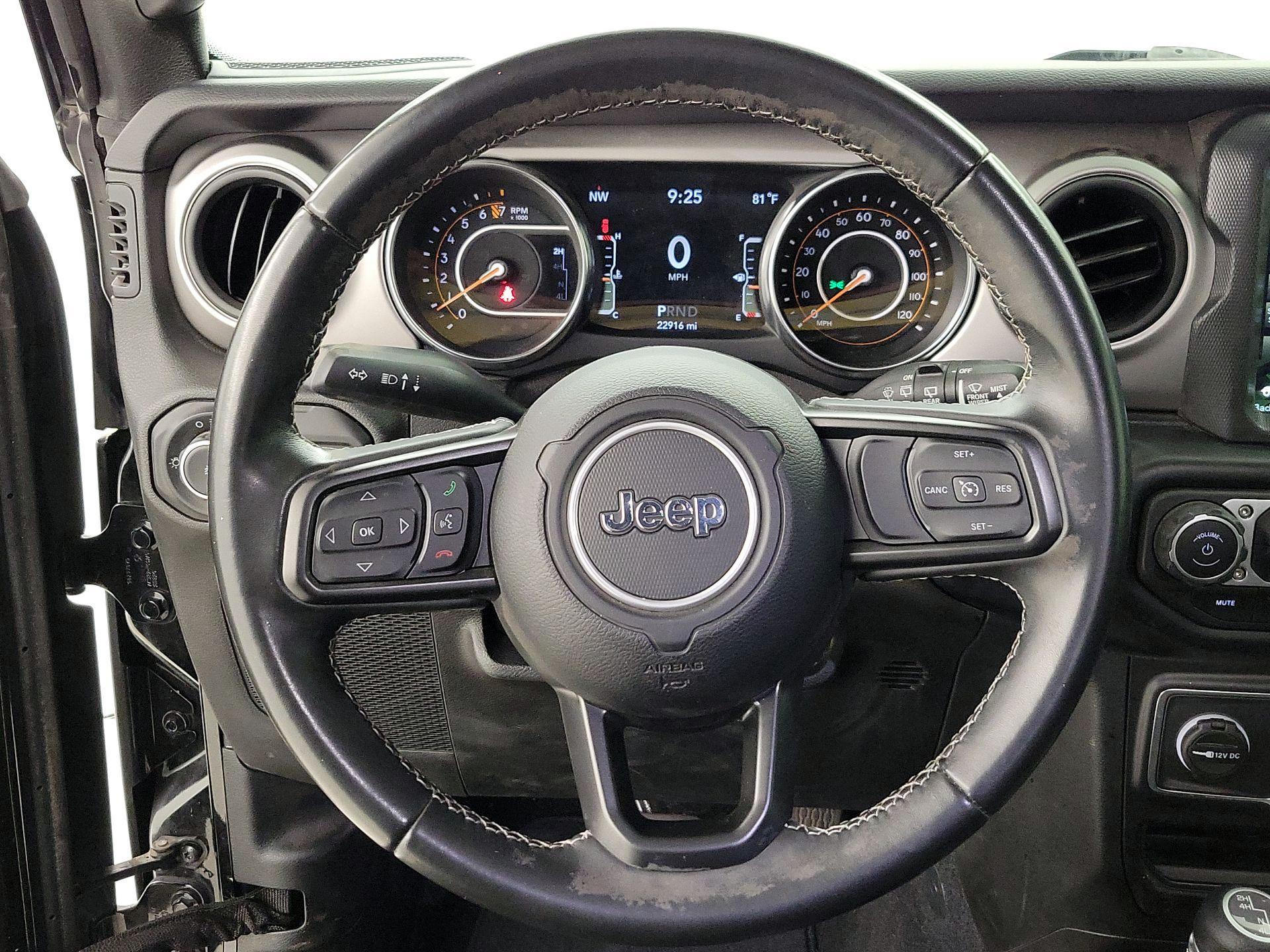 Thumbnail: 2021 Jeep Wrangler - 10