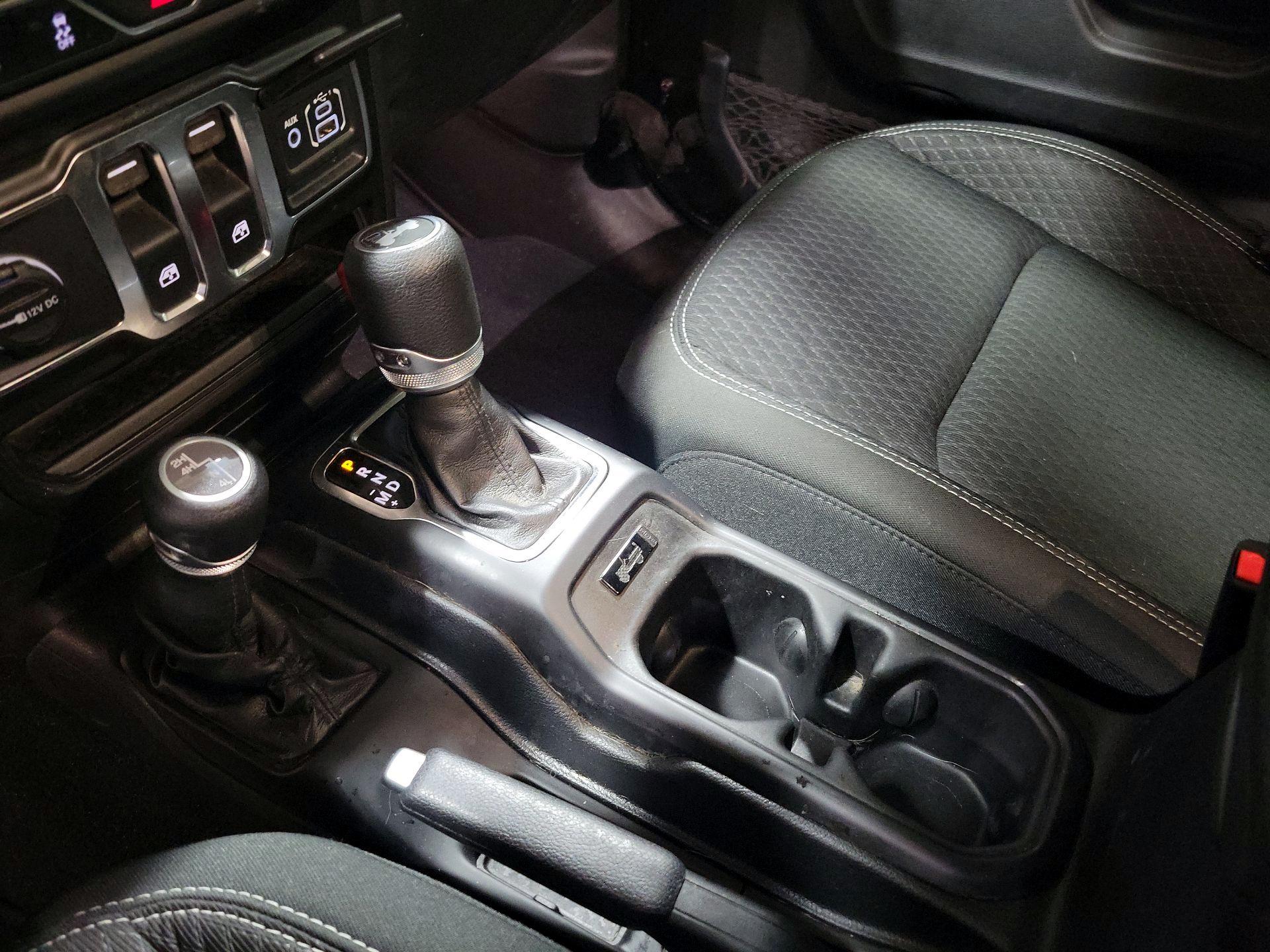 Thumbnail: 2021 Jeep Wrangler - 17