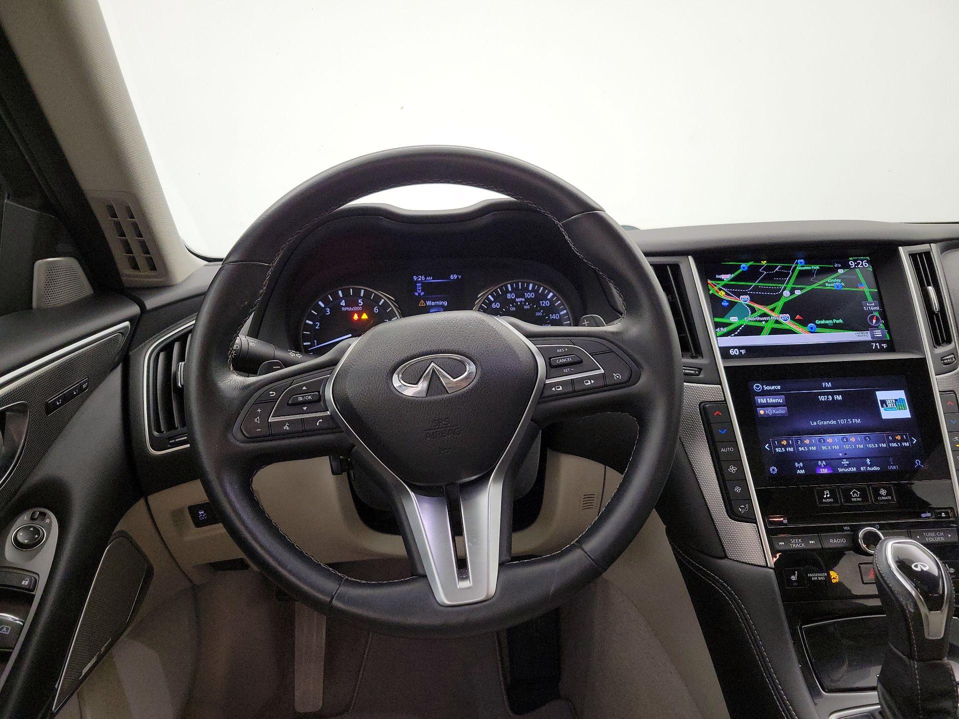 Thumbnail: 2020 INFINITI Q50 - 10