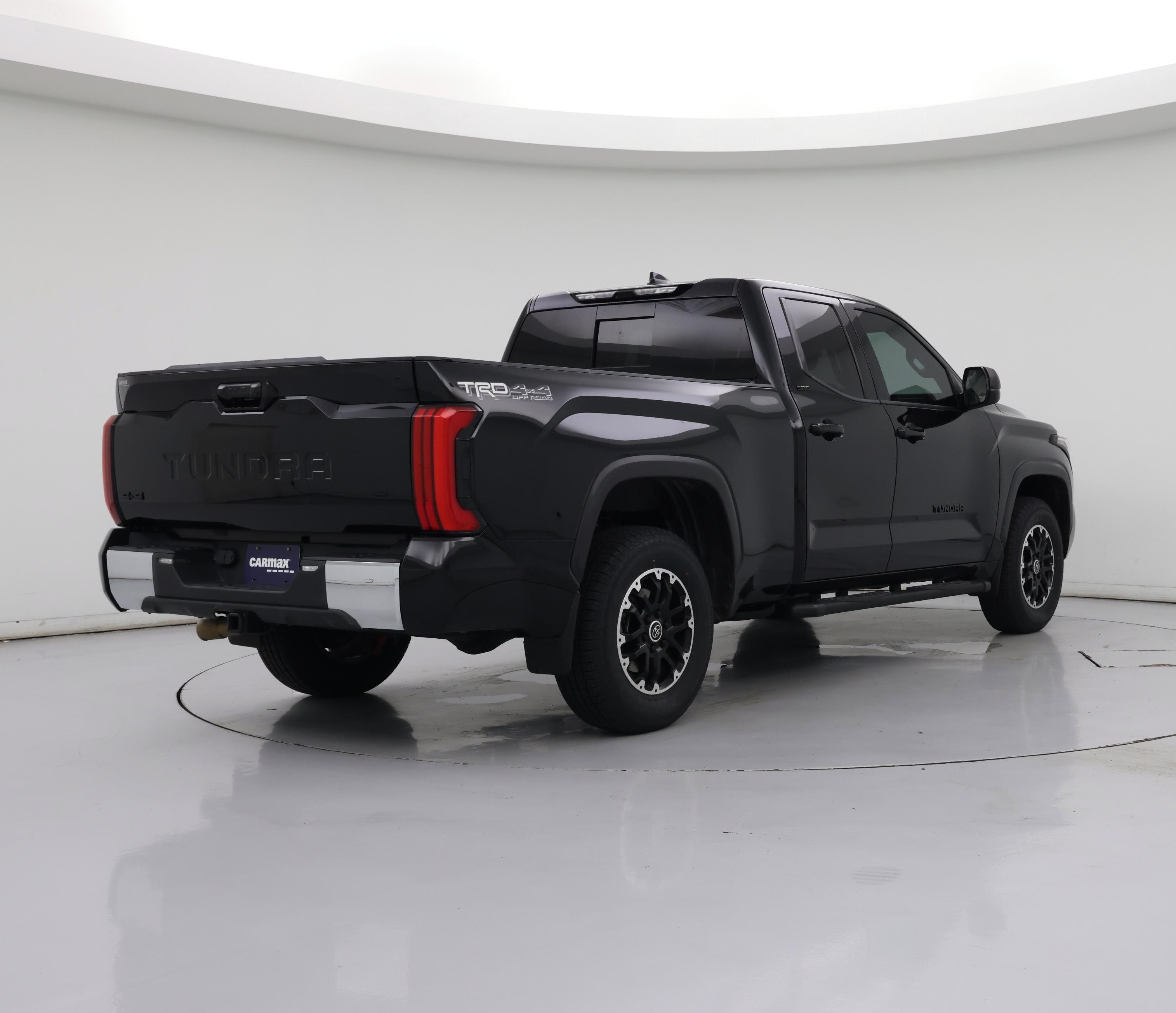 Thumbnail: 2023 Toyota Tundra - 8