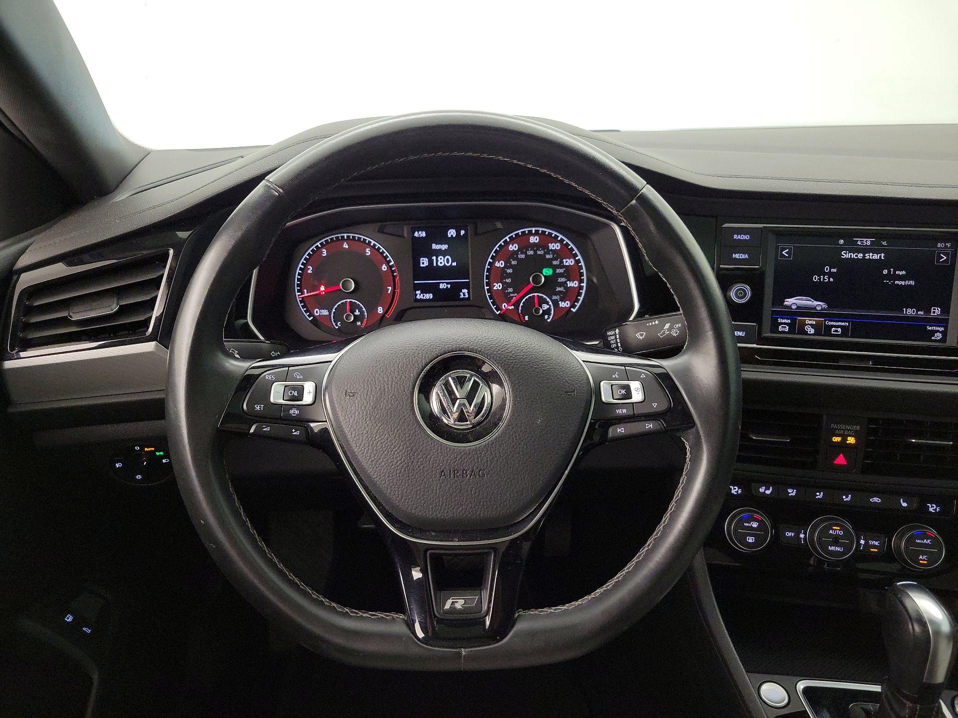 Thumbnail: 2020 Volkswagen Jetta - 10