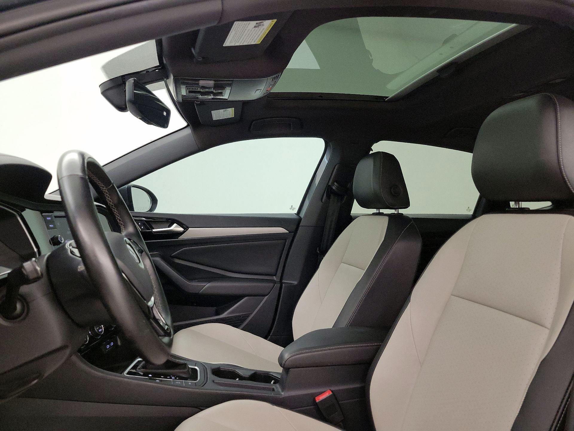 Thumbnail: 2020 Volkswagen Jetta - 18