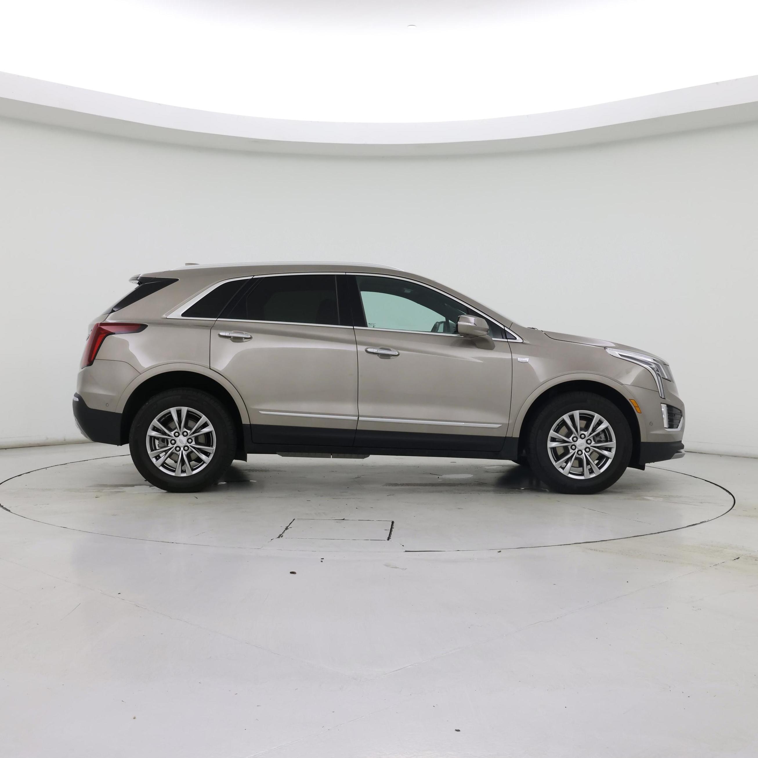 Thumbnail: 2022 Cadillac XT5 - 7
