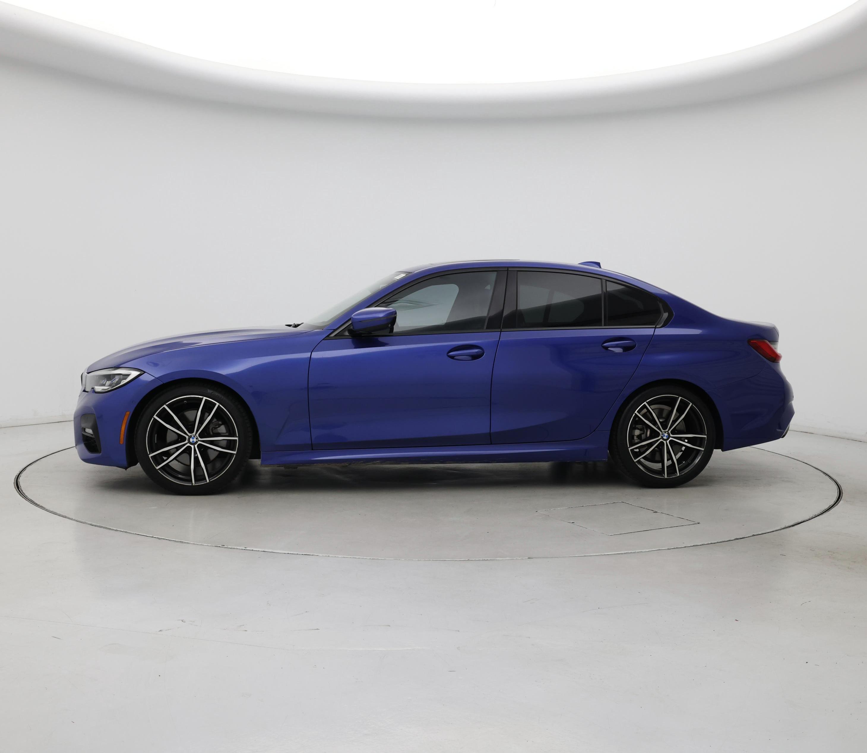 Thumbnail: 2019 BMW 3 Series - 3