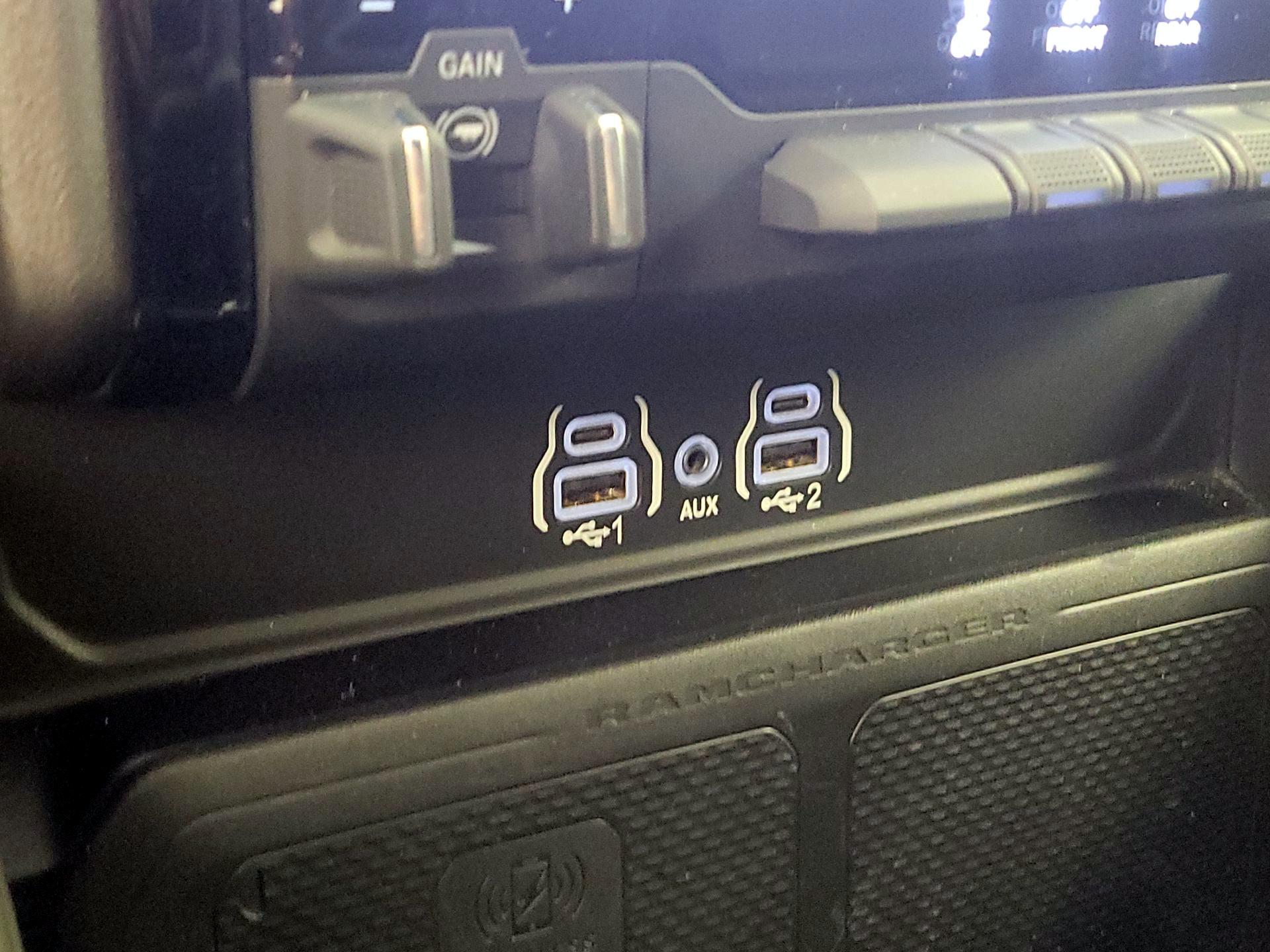 Thumbnail: 2025 RAM 1500 - 19