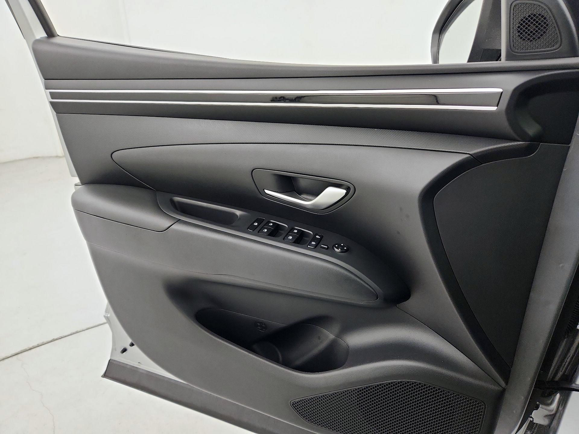 Thumbnail: 2024 Hyundai Tucson - 12