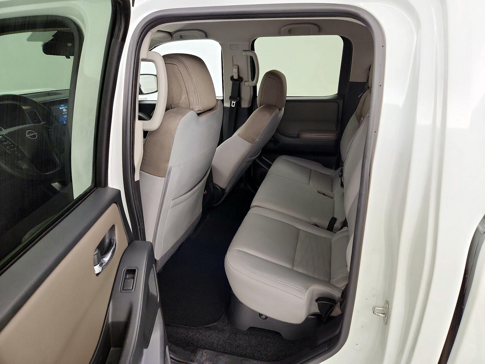 Thumbnail: 2022 Nissan Frontier - 19