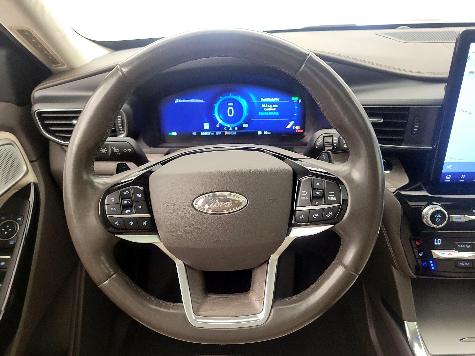 Thumbnail: 2021 Ford Explorer - 10
