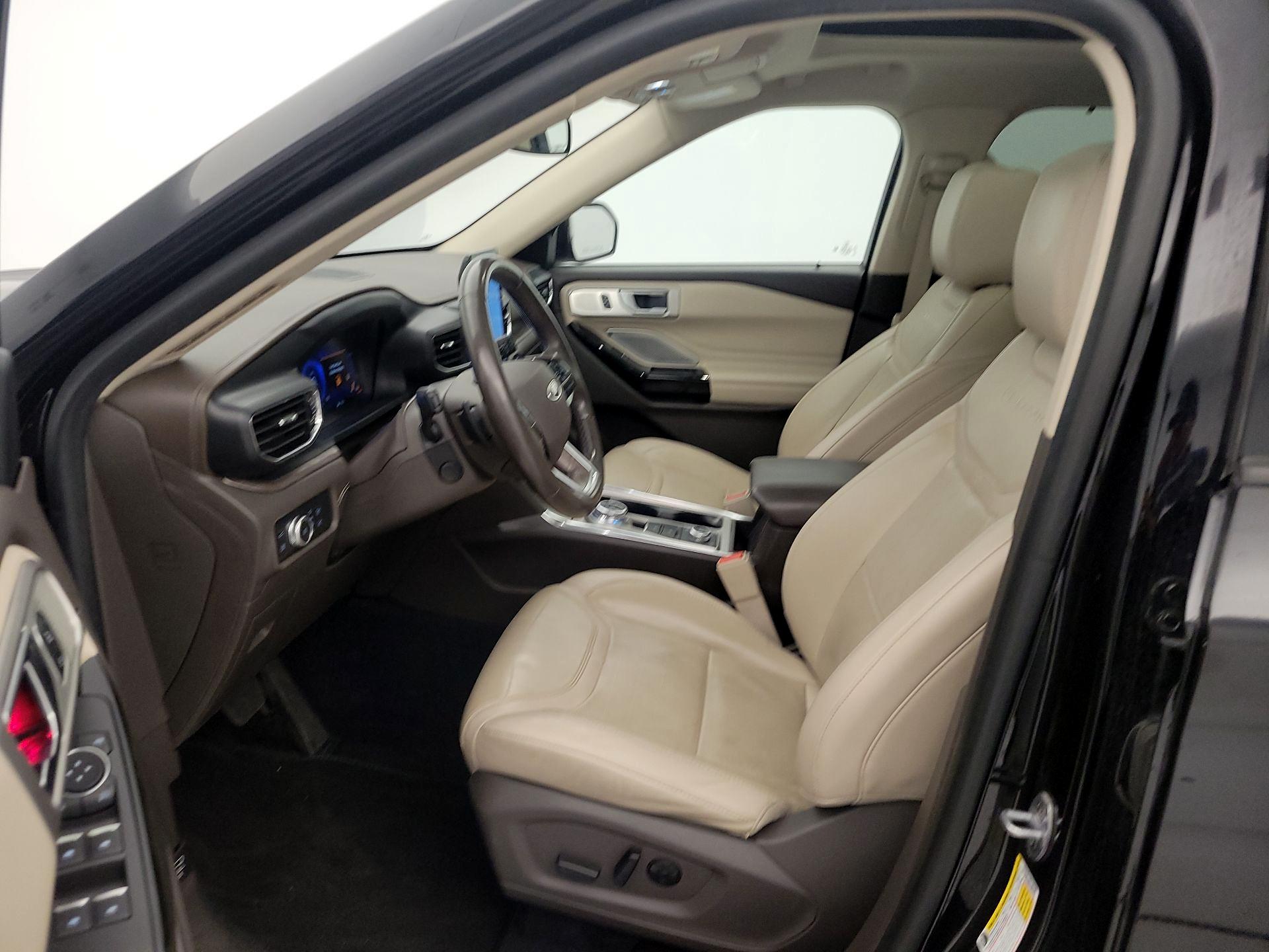 Thumbnail: 2021 Ford Explorer - 11