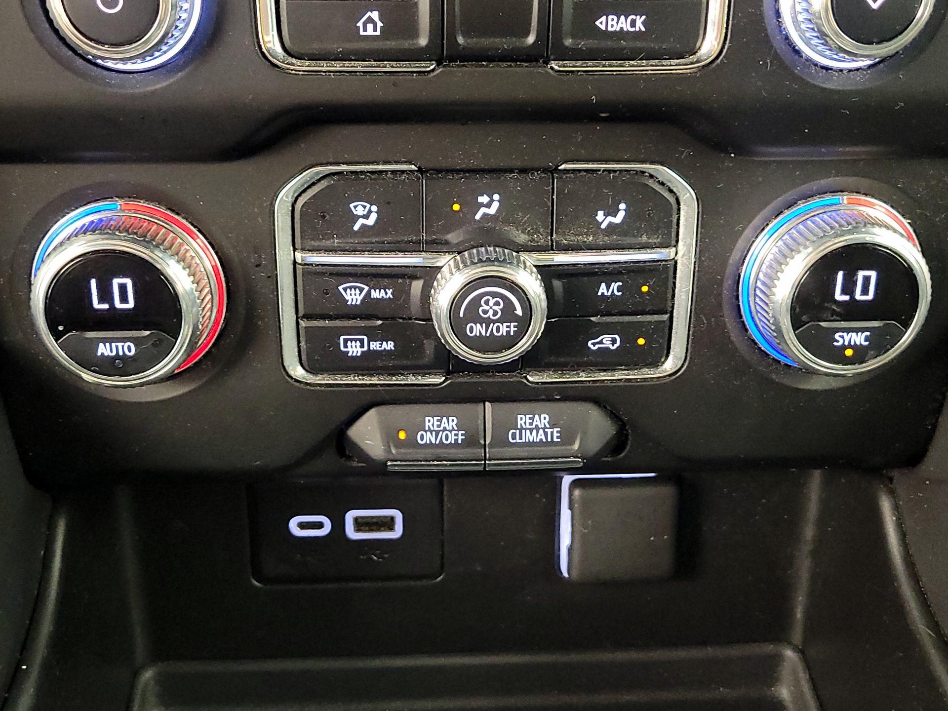 Thumbnail: 2022 GMC Yukon - 16